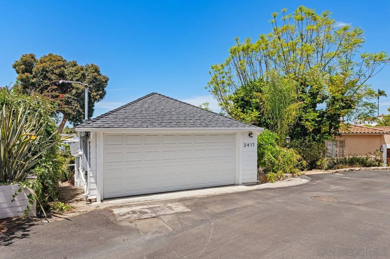 https://cdn.realtyfeed.com/cdn/127/260018087/f38b80cf80fbc8b15fd619188209b04a.webp