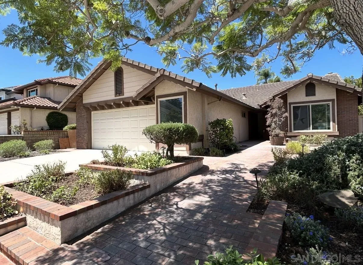 https://cdn.realtyfeed.com/cdn/127/260018091/68ea632d87819f1cf10b14cb57686054.webp