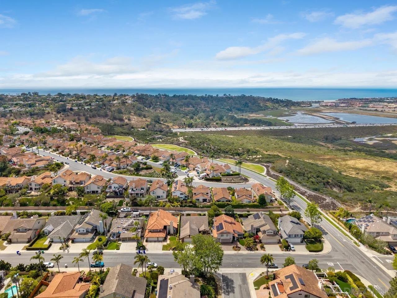 https://cdn.realtyfeed.com/cdn/127/260018091/8b5d25c468e3d803640123f5049e8089.webp
