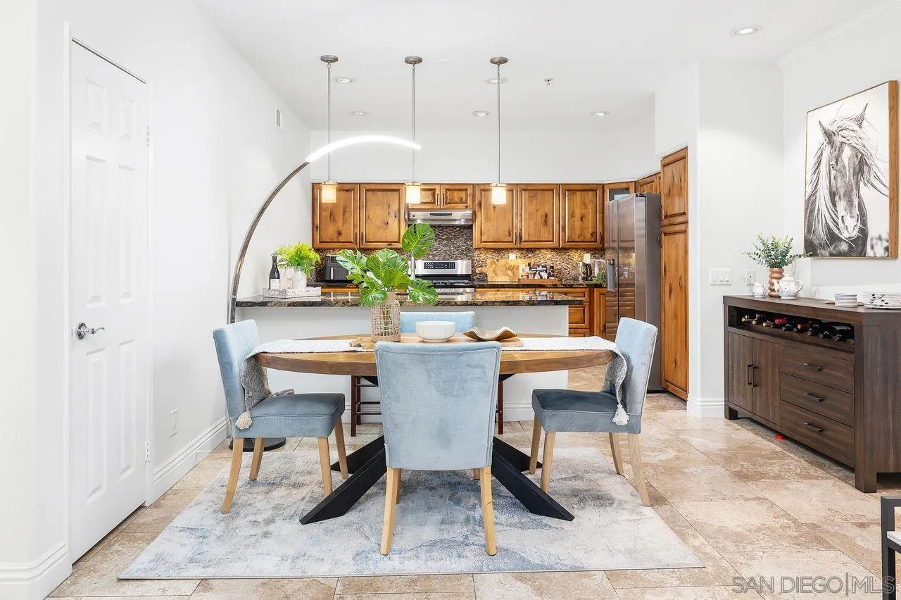 https://cdn.realtyfeed.com/cdn/127/260018097/079009cf32e1563b959237cc62034c97.webp