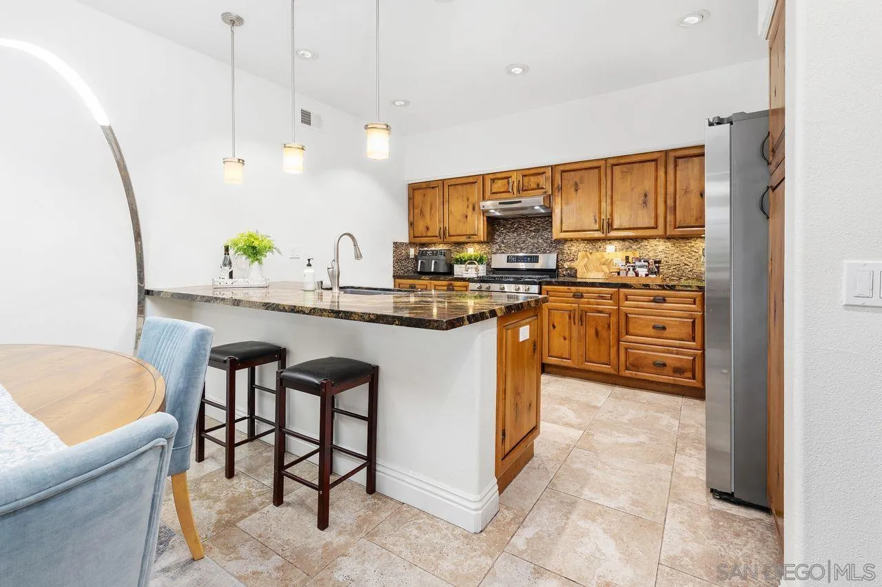 https://cdn.realtyfeed.com/cdn/127/260018097/8cb91ac76c8627df358e4a8283946ede.webp
