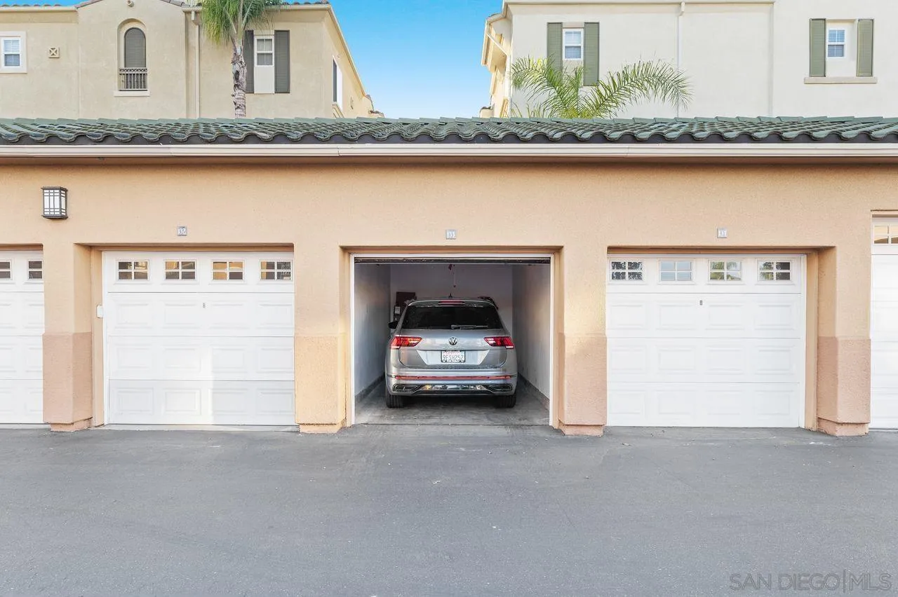 https://cdn.realtyfeed.com/cdn/127/260018097/d554fcd6ddfa6e90fd23dac9a5ffd313.webp