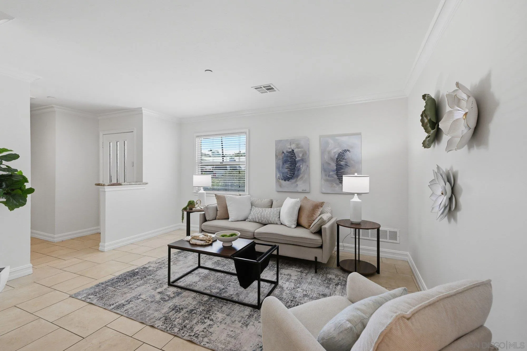 https://cdn.realtyfeed.com/cdn/127/260018100/eb9aeb01ed0de13f54091ea12beaa843.webp