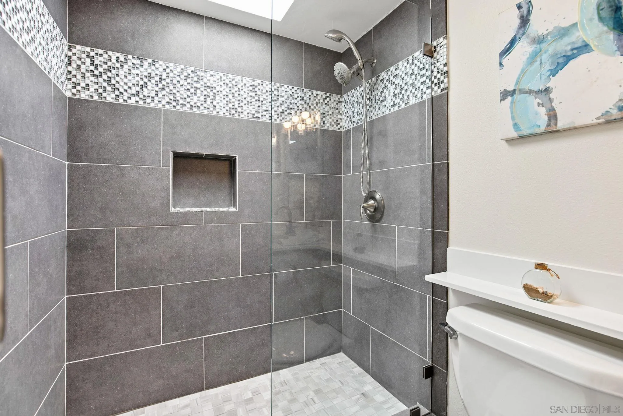 Photo #25: 260018103 Listing: Photo #25