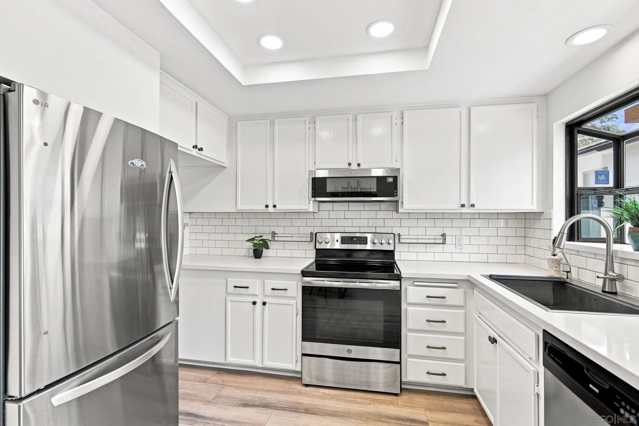 Photo #13: 260018103 Listing: Photo #13