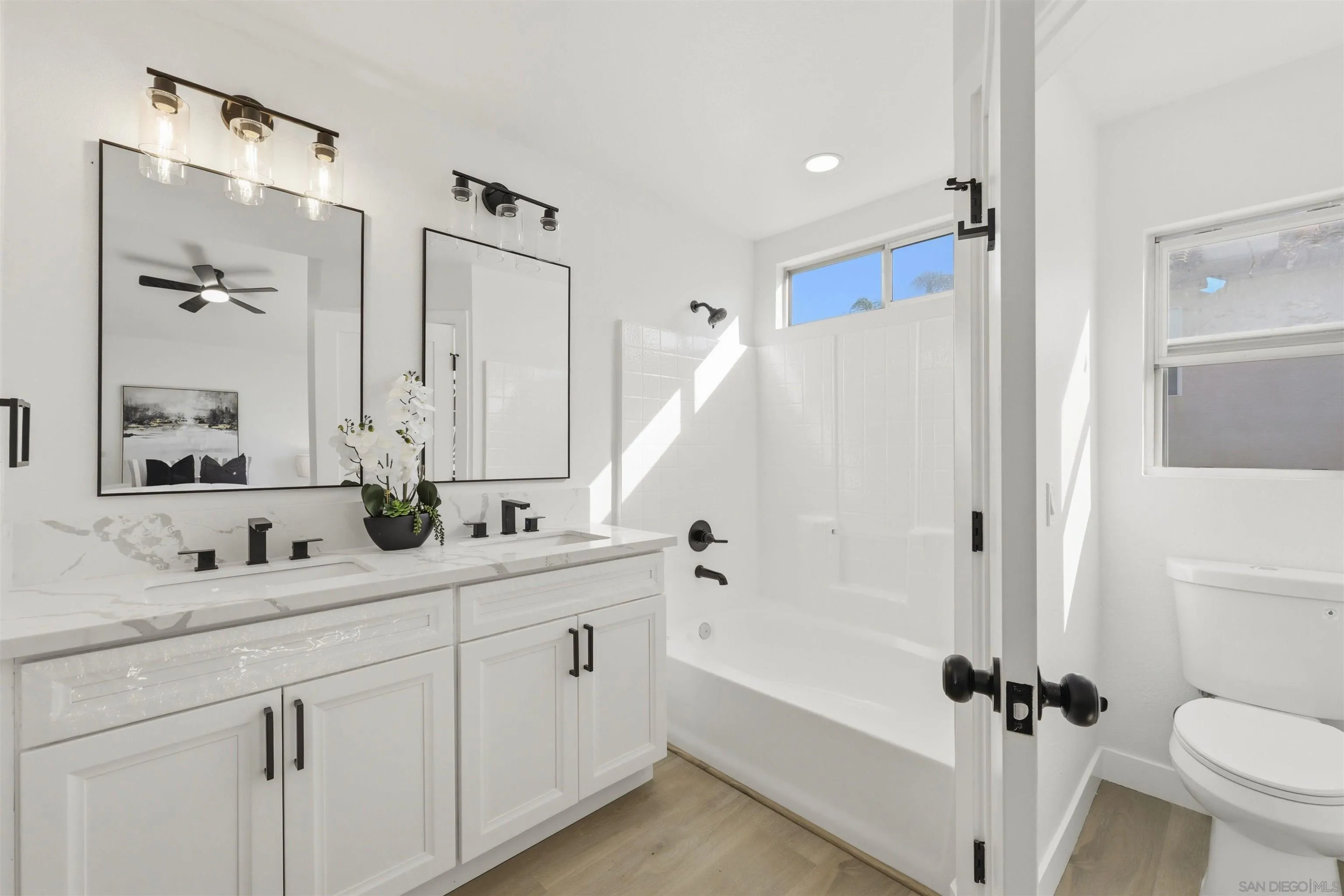 https://cdn.realtyfeed.com/cdn/127/260018112/4ddbf1ae9ac3f60c1137dadd8097f1e3.webp