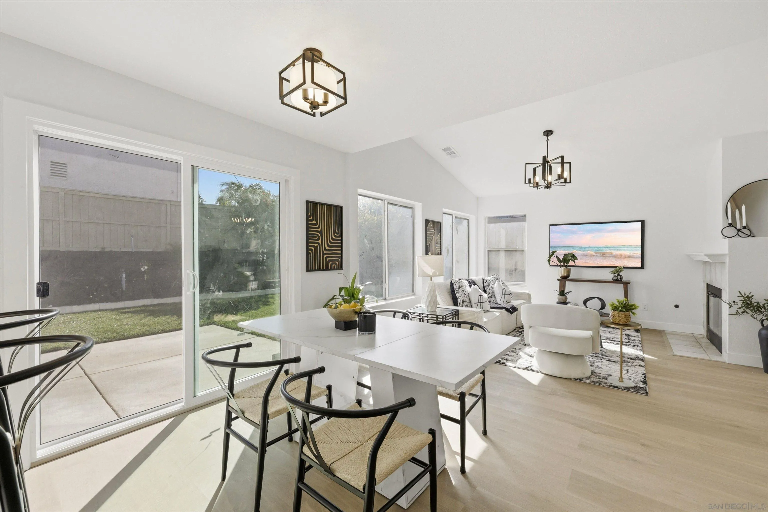https://cdn.realtyfeed.com/cdn/127/260018112/69653816cf77cc7077326b3e5ad4d978.webp