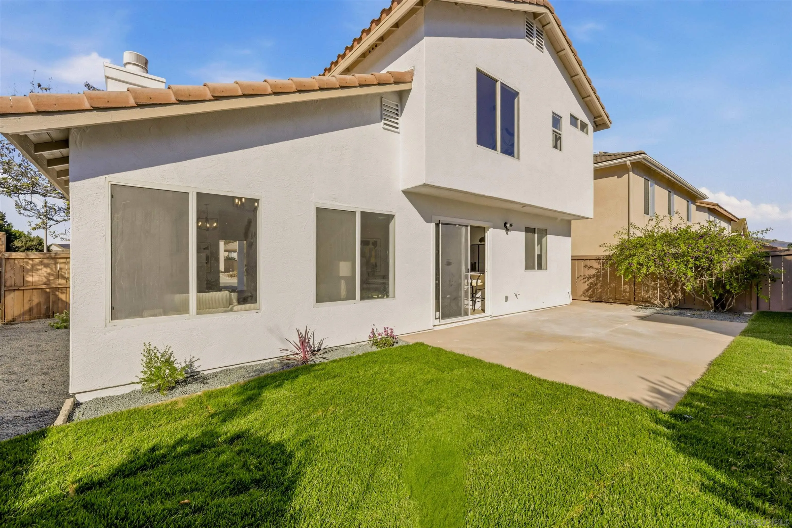 https://cdn.realtyfeed.com/cdn/127/260018112/f852a90848f34035416094433800b78a.webp