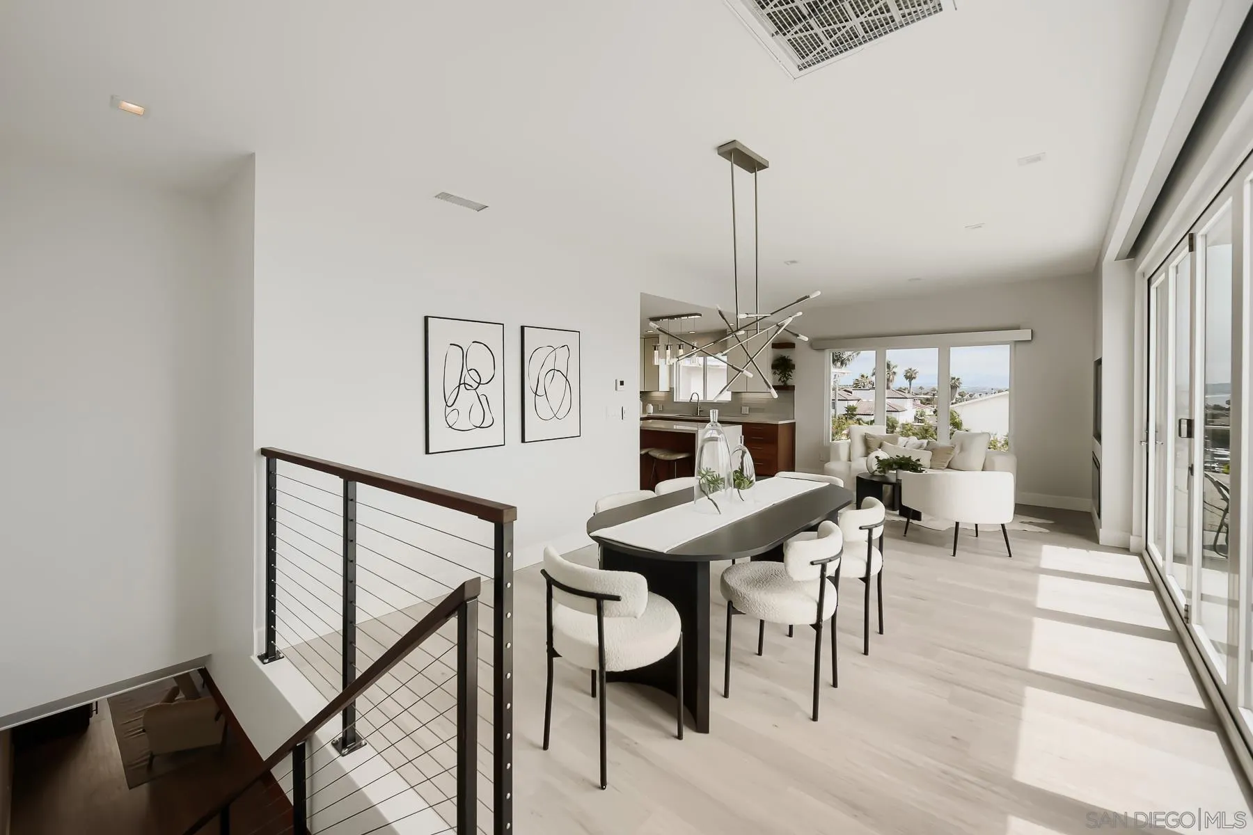 https://cdn.realtyfeed.com/cdn/127/260018121/071ea7a1e1eb24620eeca4693ee15ca6.webp