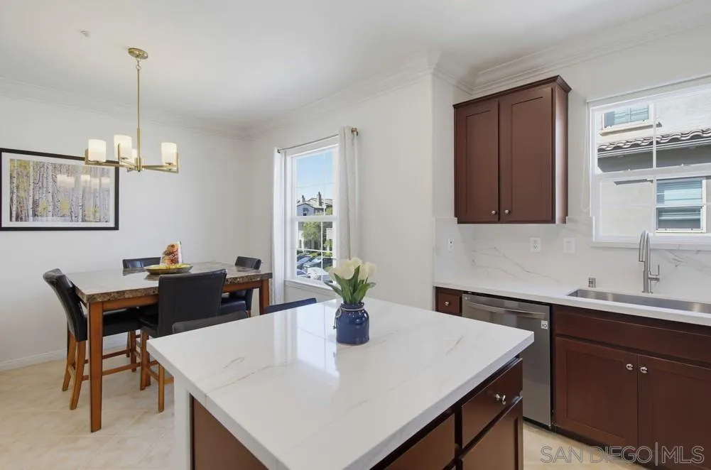 Photo #11: 260018124 Listing: Photo #11