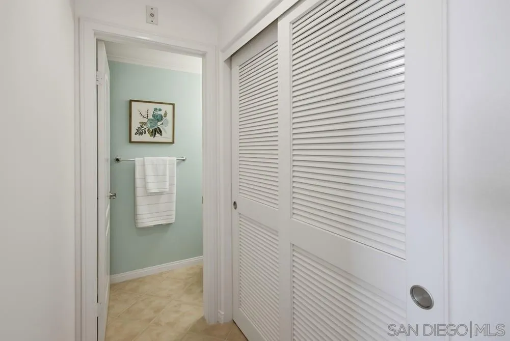 Photo #36: 260018124 Listing: Photo #36