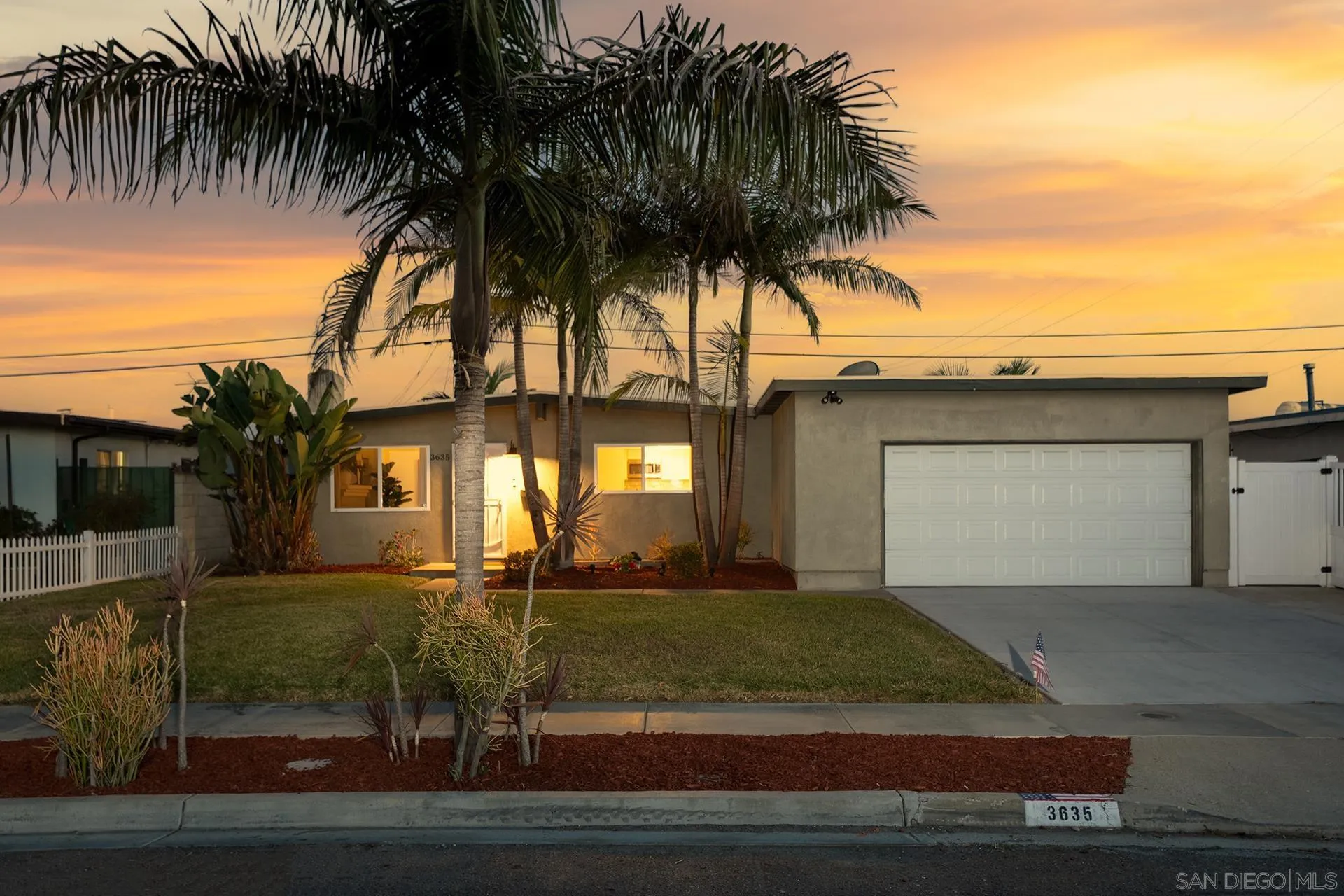 https://cdn.realtyfeed.com/cdn/127/260018127/a3ef98045dcabb4f54887a99f7b4b986.webp