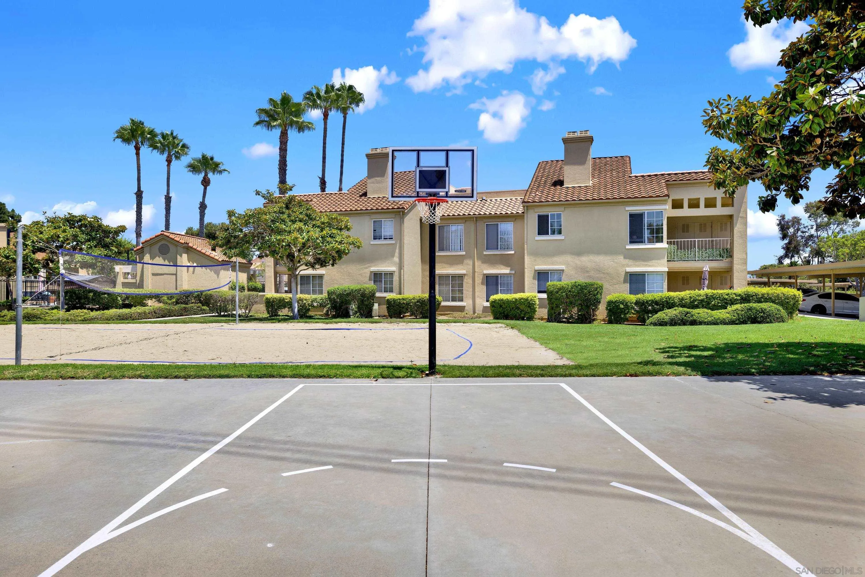 https://cdn.realtyfeed.com/cdn/127/260018129/5eb482bcd5e578ea914b00abcfda64b0.webp