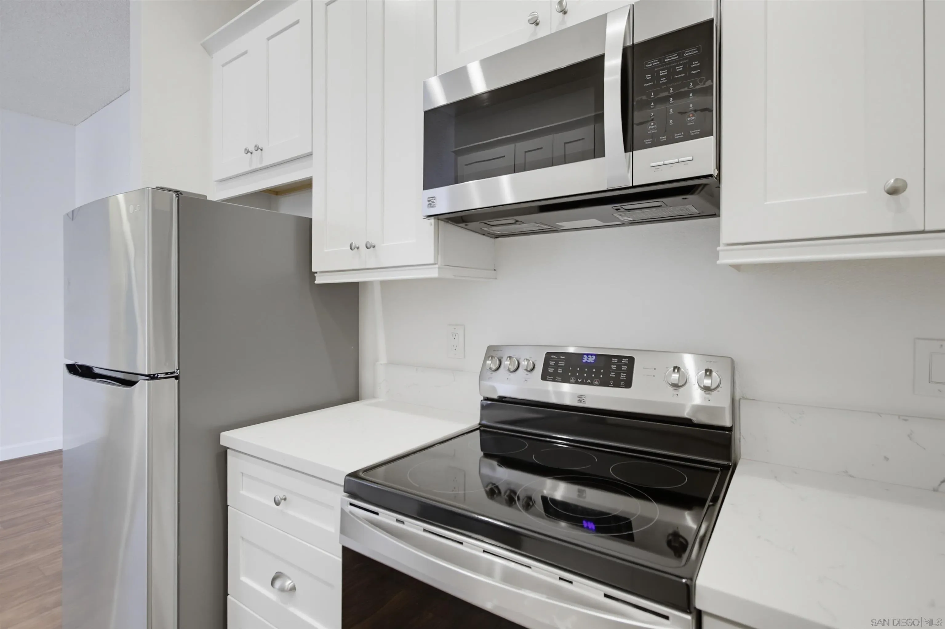 Photo #6: 260018130 Listing: Photo #6