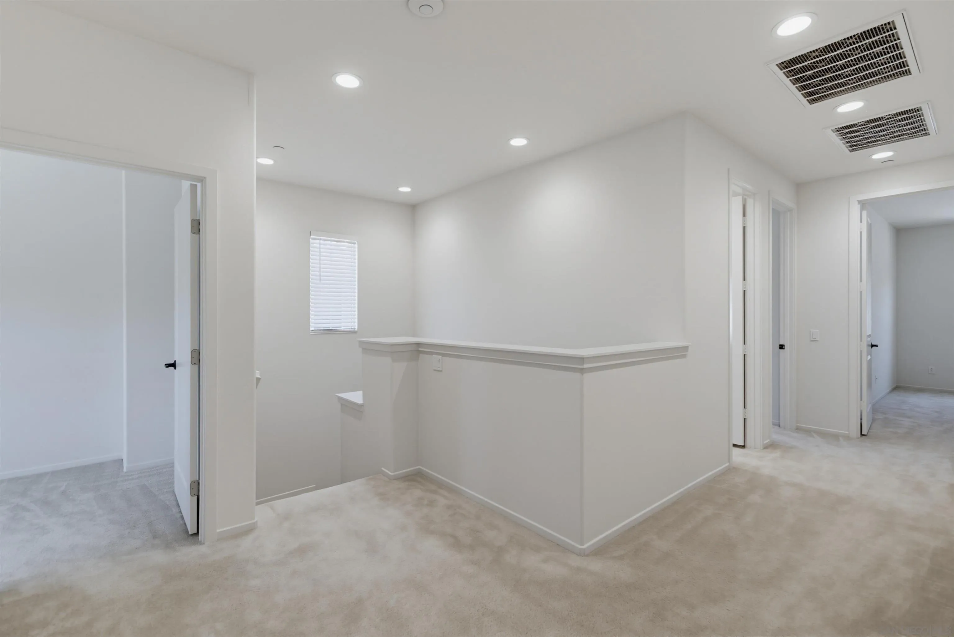 https://cdn.realtyfeed.com/cdn/127/260018132/8a5bd13d89ae88d30f1fde0b463c025a.webp
