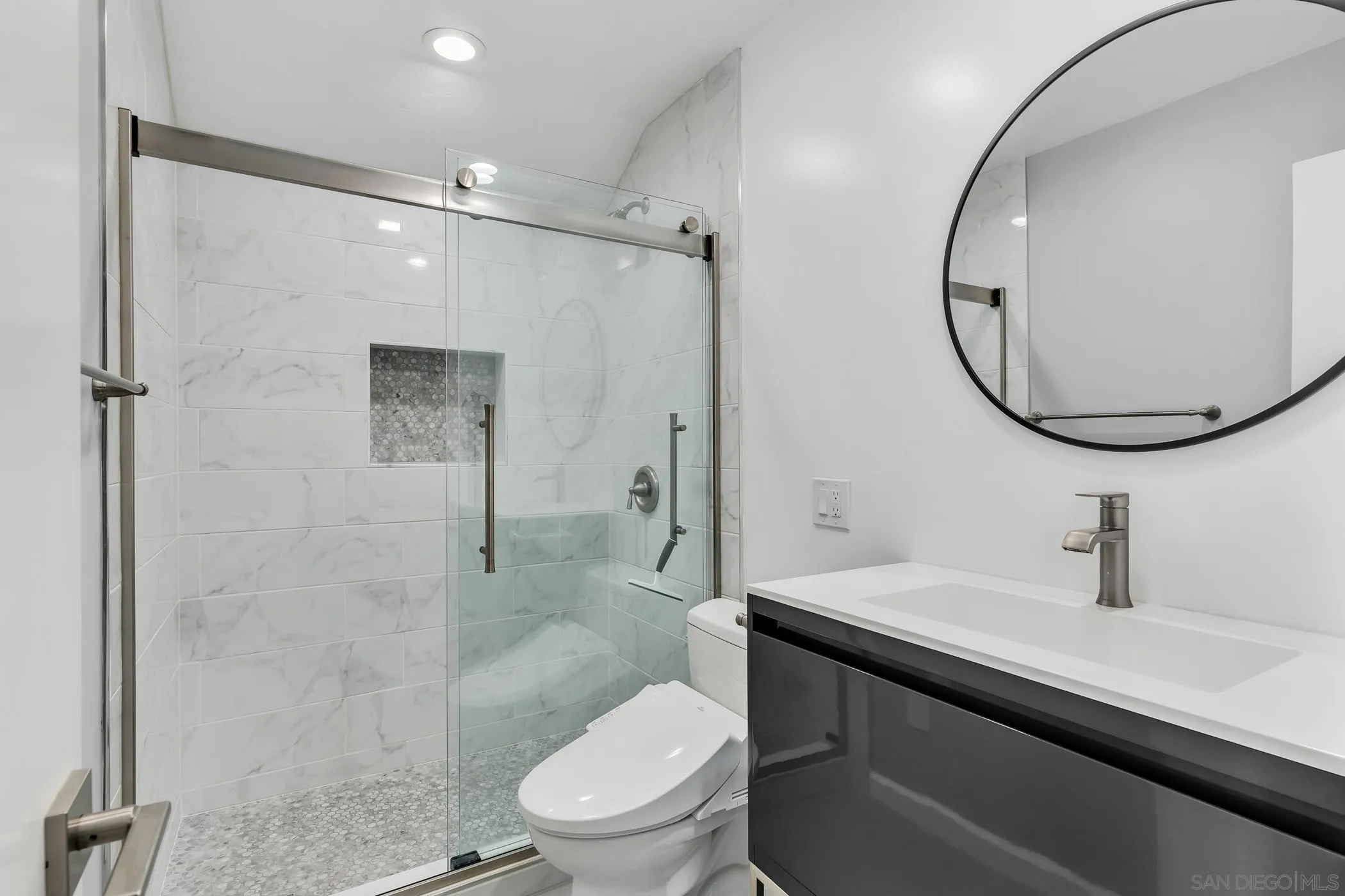 https://cdn.realtyfeed.com/cdn/127/260018134/66dd440cfde33513fe0dd5d460c1aef2.webp