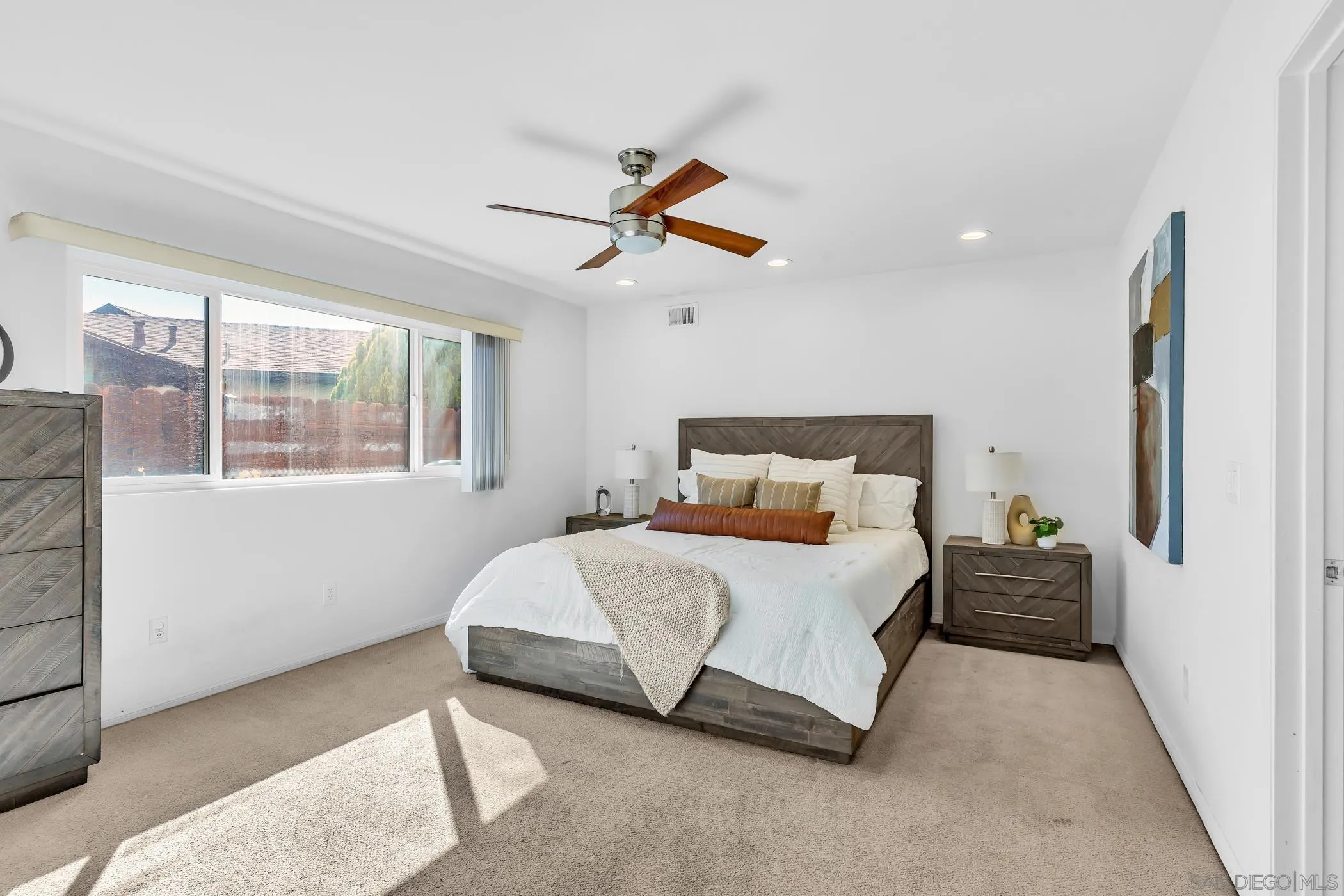 https://cdn.realtyfeed.com/cdn/127/260018134/7a03a46e384ea5346c7430aa7a16c490.webp