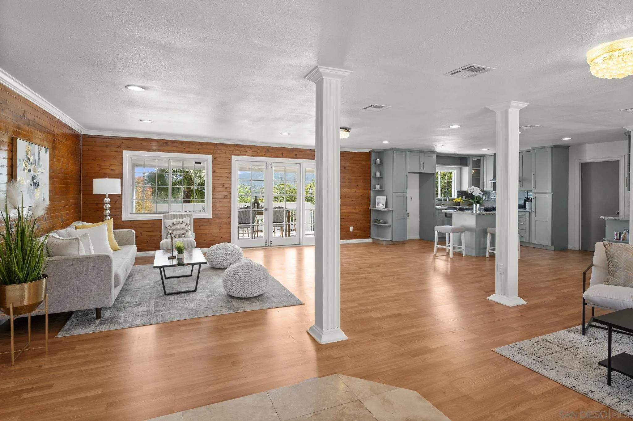 https://cdn.realtyfeed.com/cdn/127/260018135/2c7745e5a77af9b45b346987e63136ab.webp