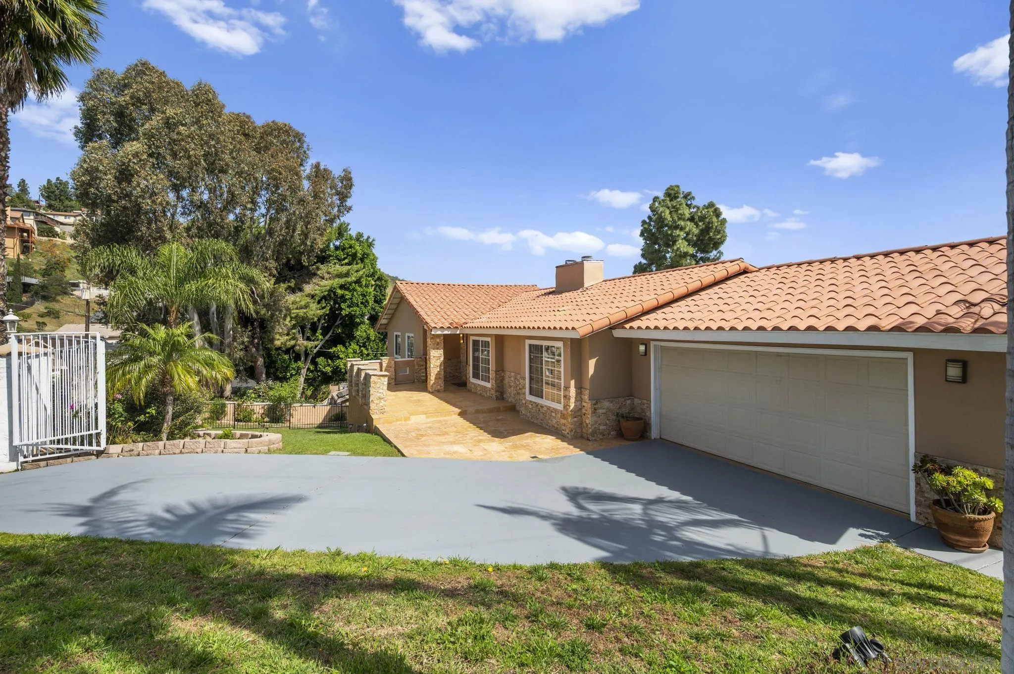 https://cdn.realtyfeed.com/cdn/127/260018135/92058a1e3fbb2108ea5255d6435e77c0.webp