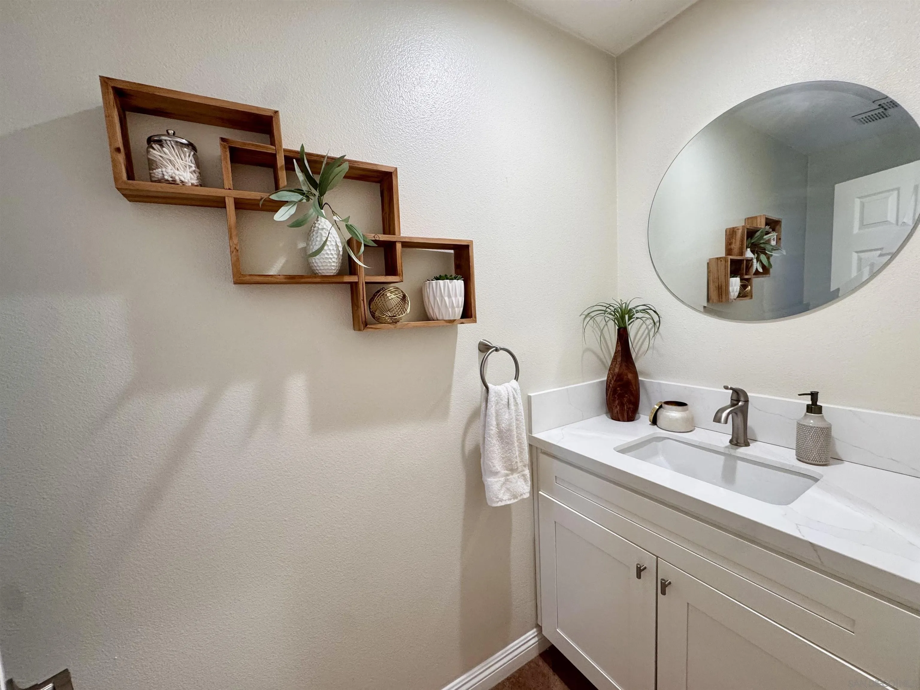 https://cdn.realtyfeed.com/cdn/127/260018141/e22792fd93563206db670c79f9af84a6.webp