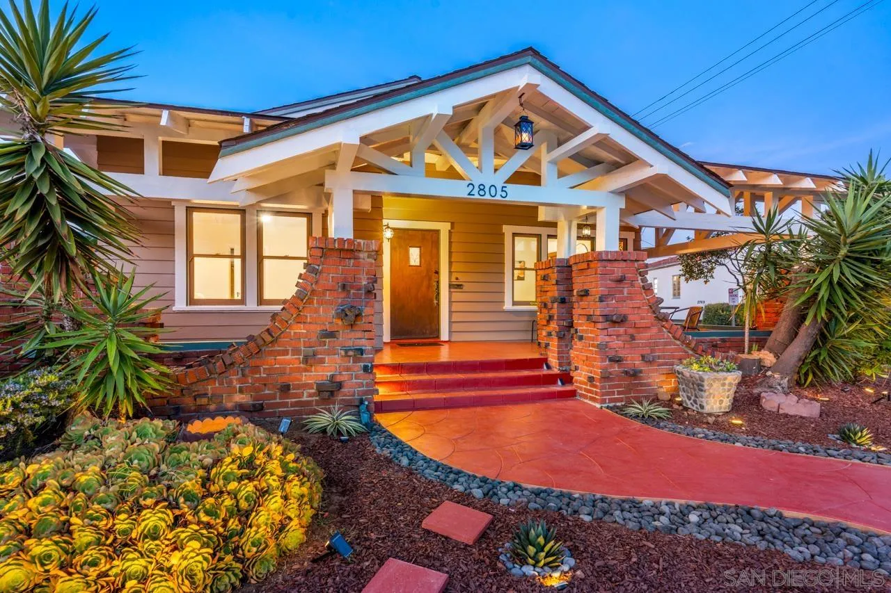 FEATURED LISTINGS FEATURED LISTINGS