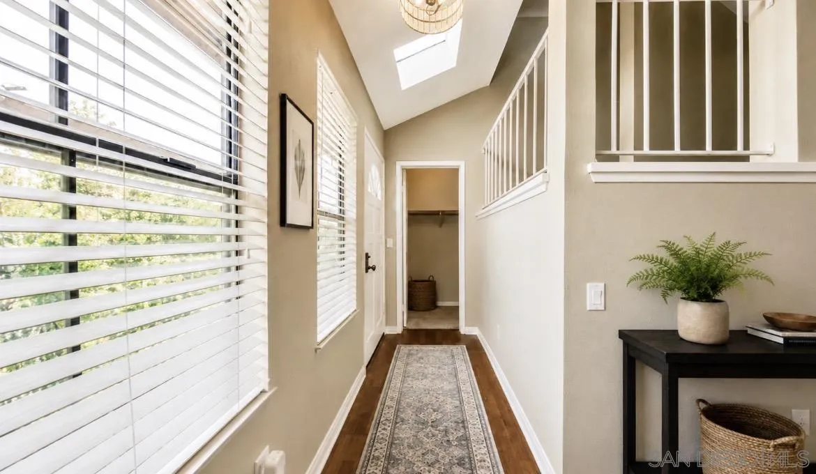 https://cdn.realtyfeed.com/cdn/127/260018146/59cbb7c1e8cdf7bb424f8c802eb87f65.webp