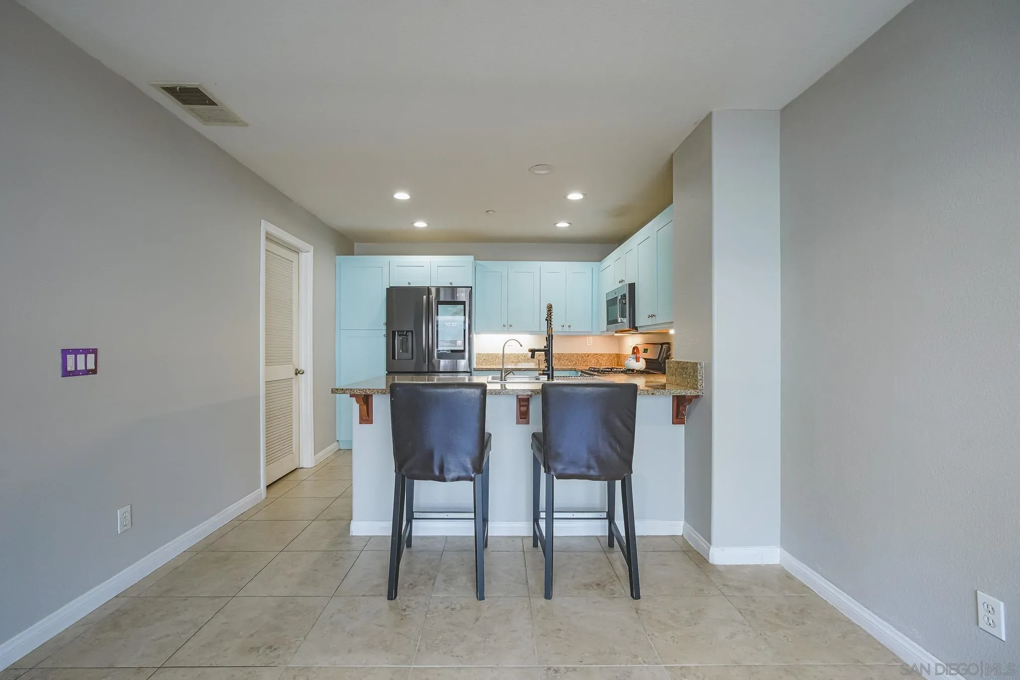 https://cdn.realtyfeed.com/cdn/127/260018149/03a0491279ec8e089c8d3d523b1a6955.webp