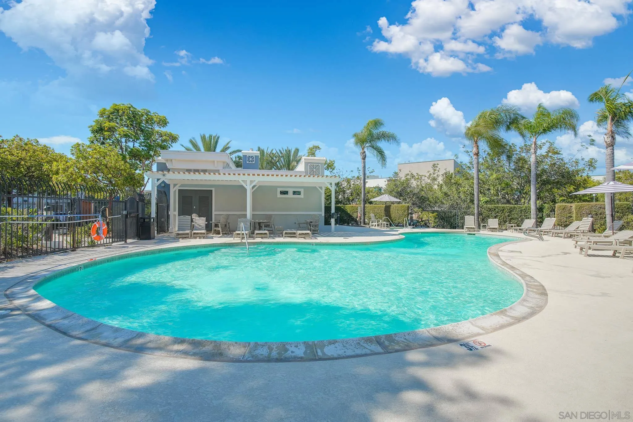 https://cdn.realtyfeed.com/cdn/127/260018149/2d3e0cd8a5443874424acf7891c3b974.webp