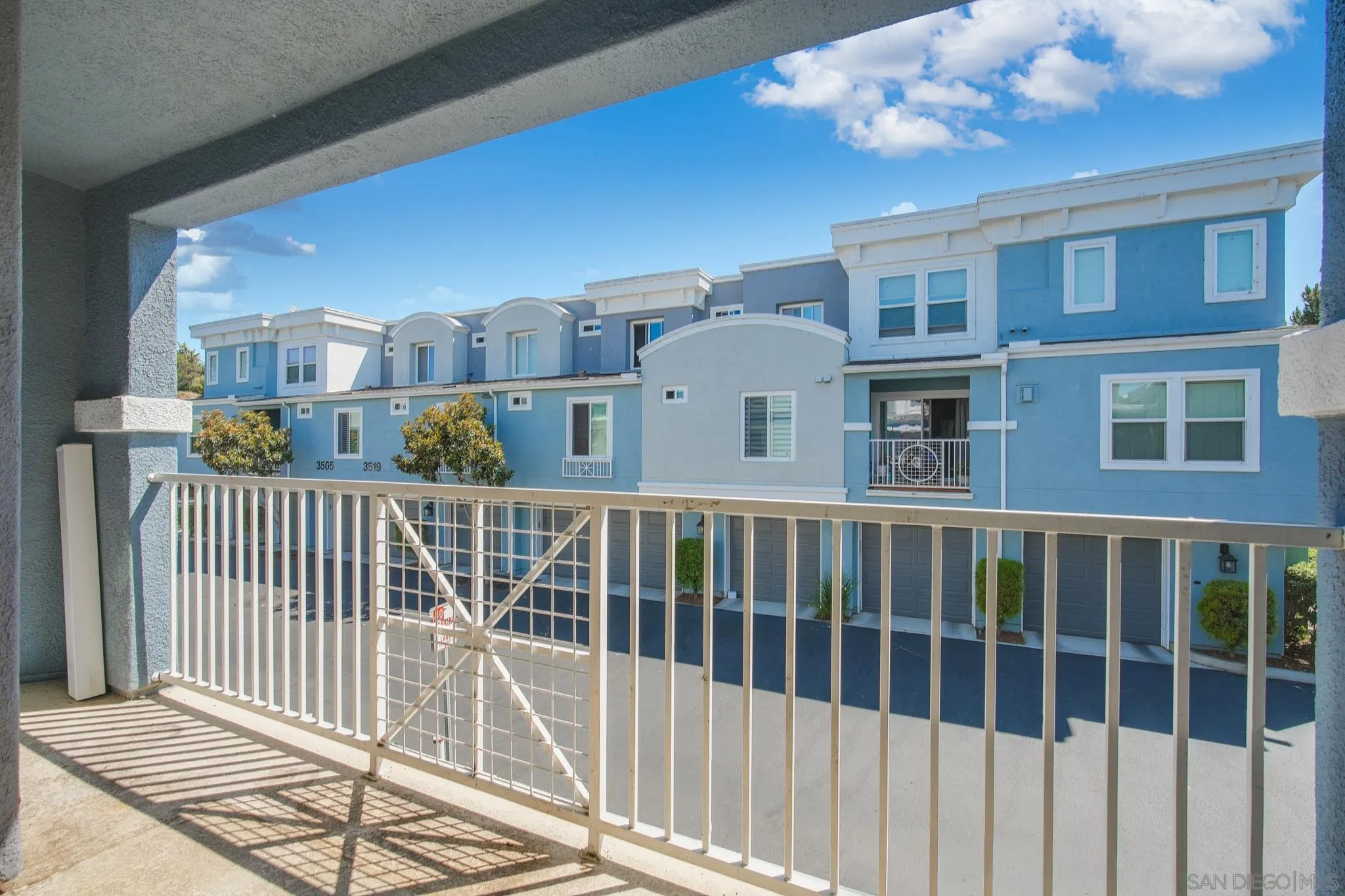 https://cdn.realtyfeed.com/cdn/127/260018149/3189ee8c8296a39e12866791b33f175f.webp