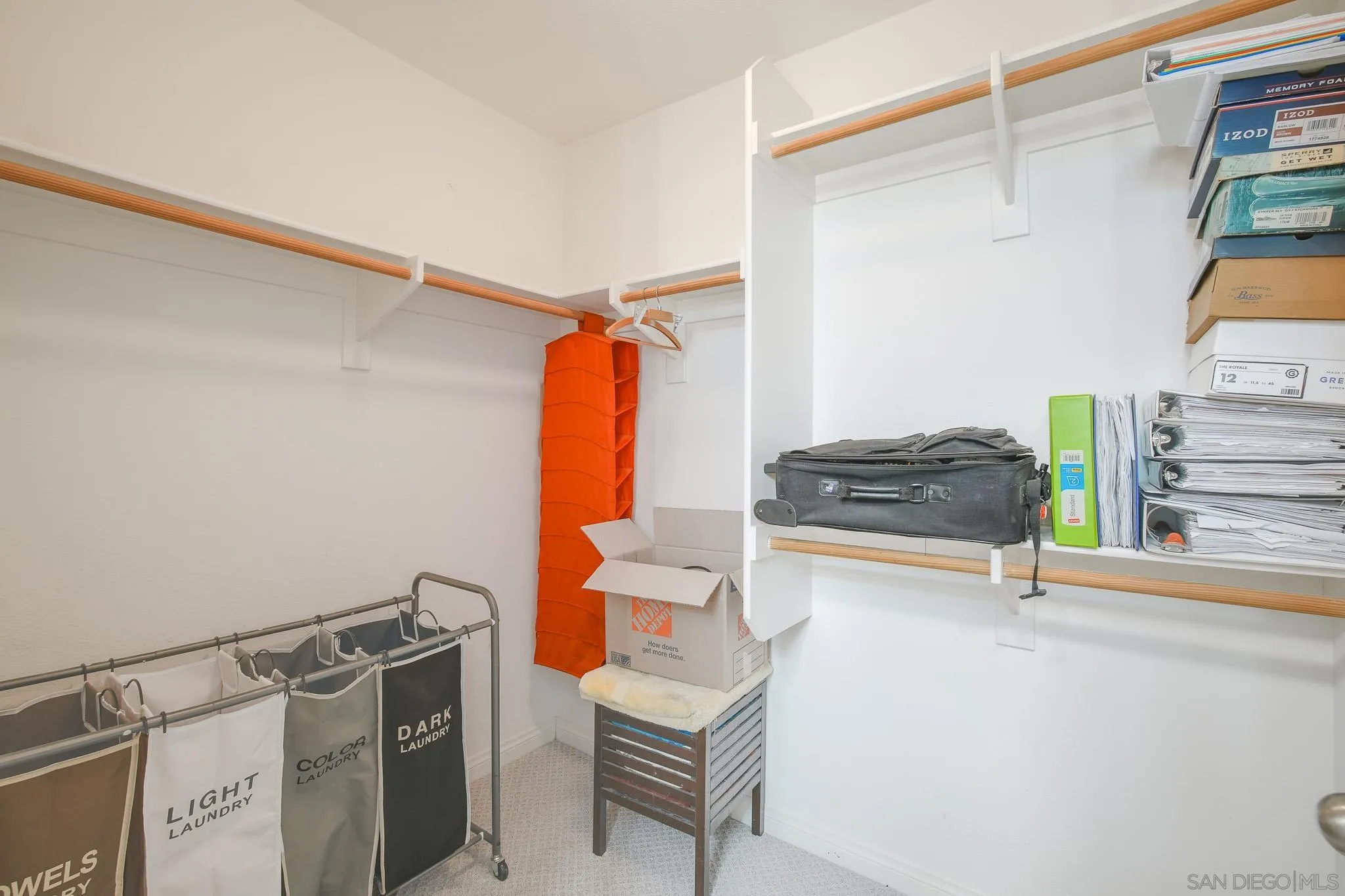 https://cdn.realtyfeed.com/cdn/127/260018149/6c9d8519c0ff583ae1b59bee1981f025.webp