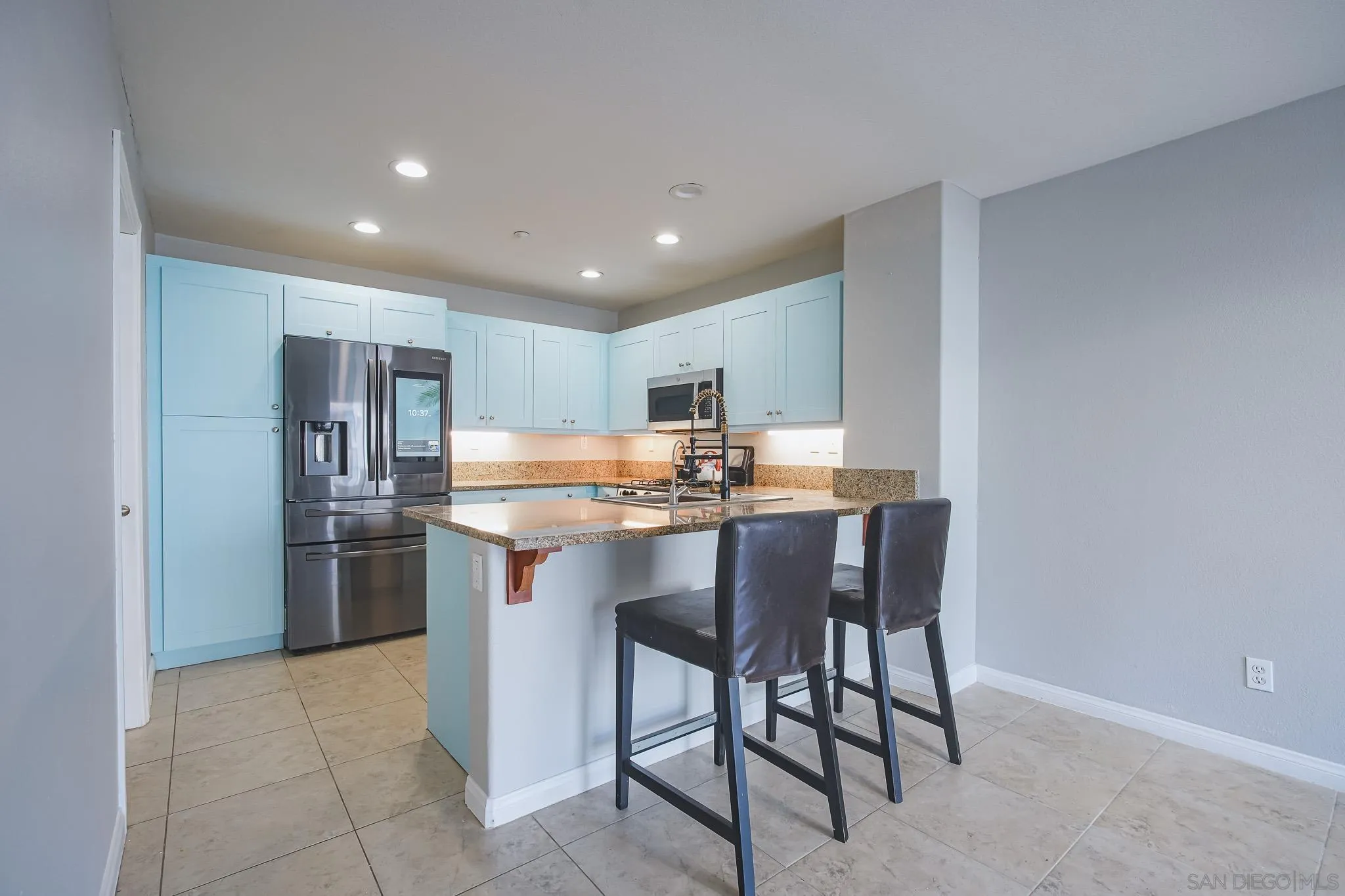 https://cdn.realtyfeed.com/cdn/127/260018149/d5b6d0596faac91e652933f0bd9799e4.webp