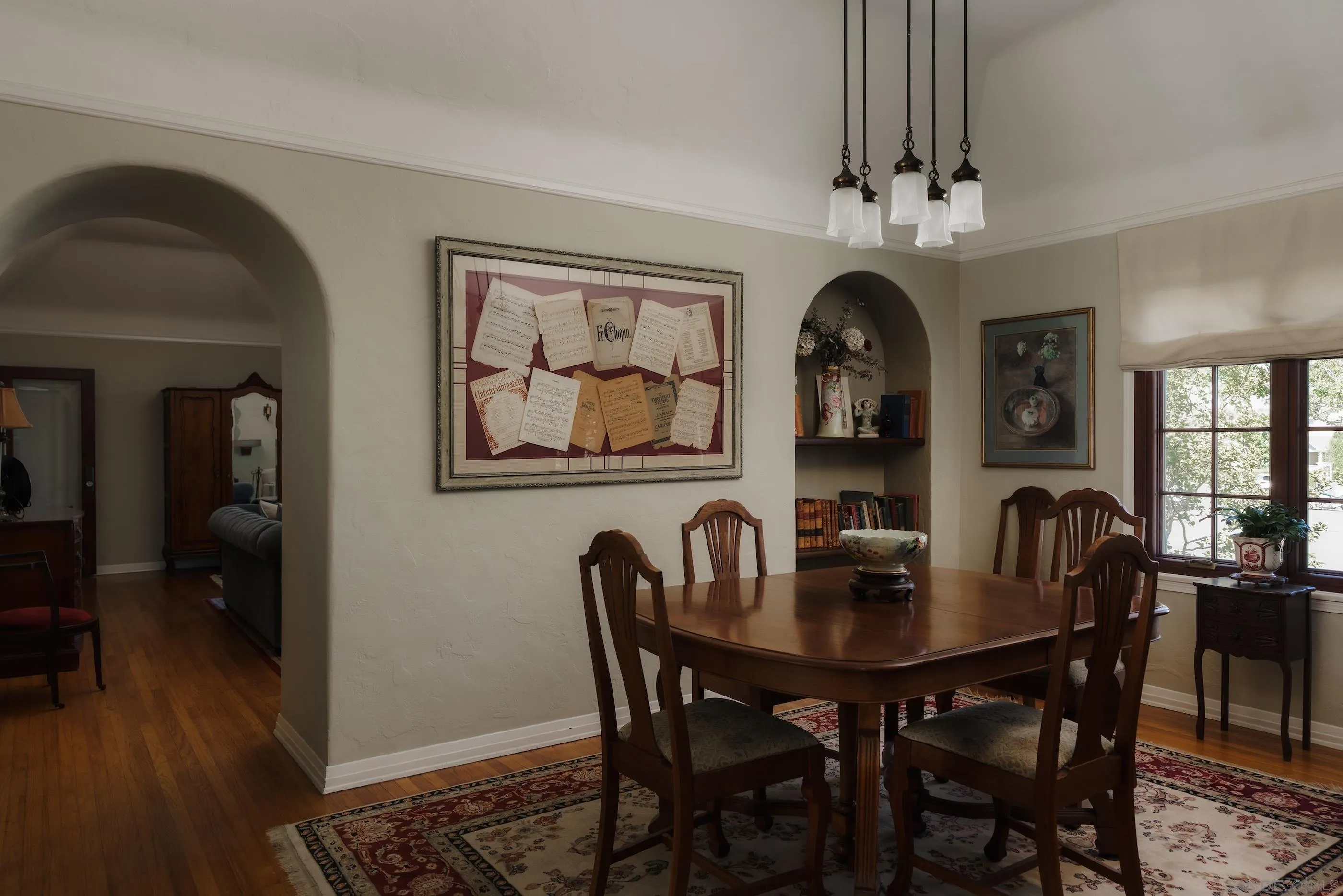 https://cdn.realtyfeed.com/cdn/127/260018151/96c4f7ba80f6d3d1d170d5f206c029ce.webp