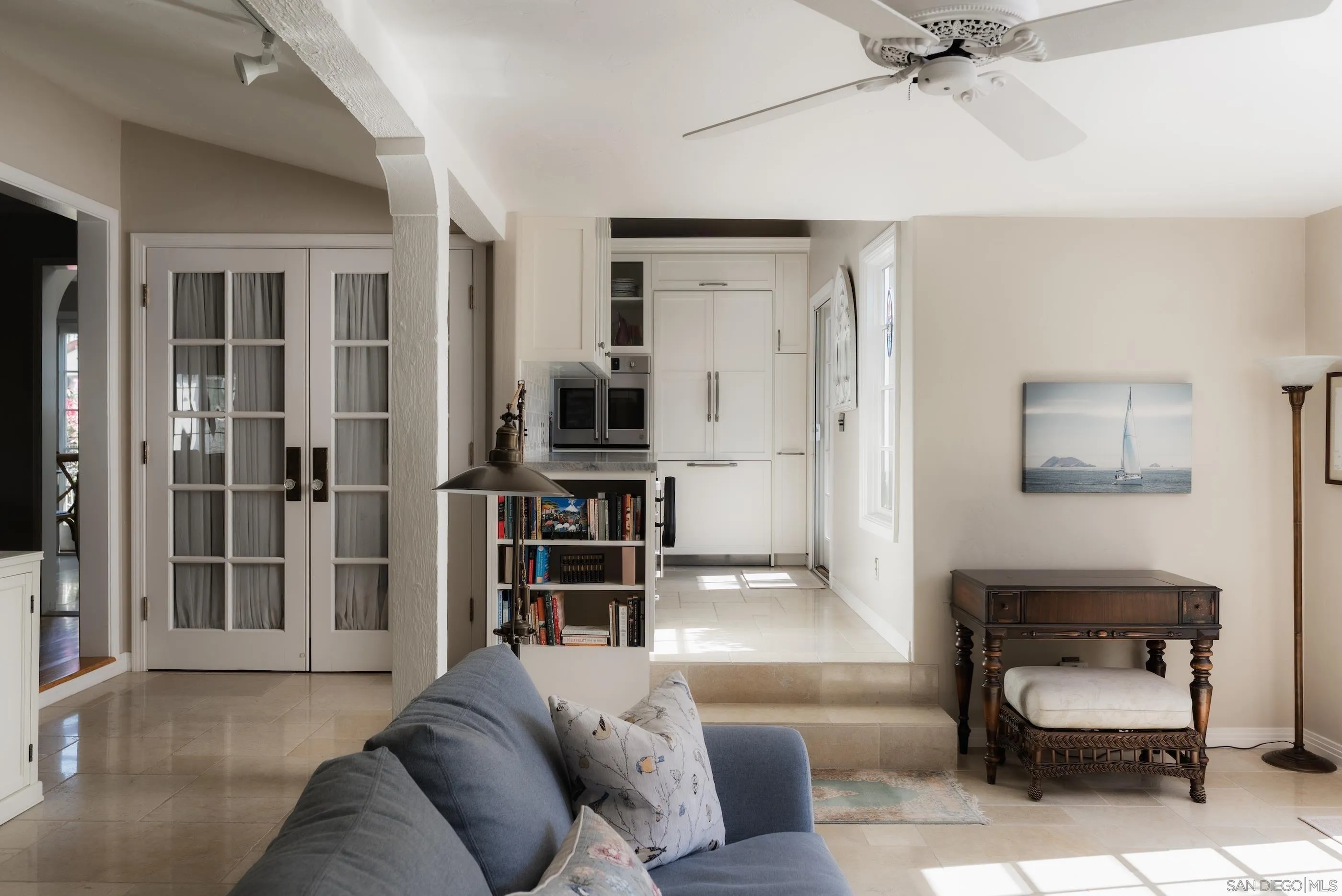 https://cdn.realtyfeed.com/cdn/127/260018151/e0d1599eba02733141a278afc5b424cf.webp
