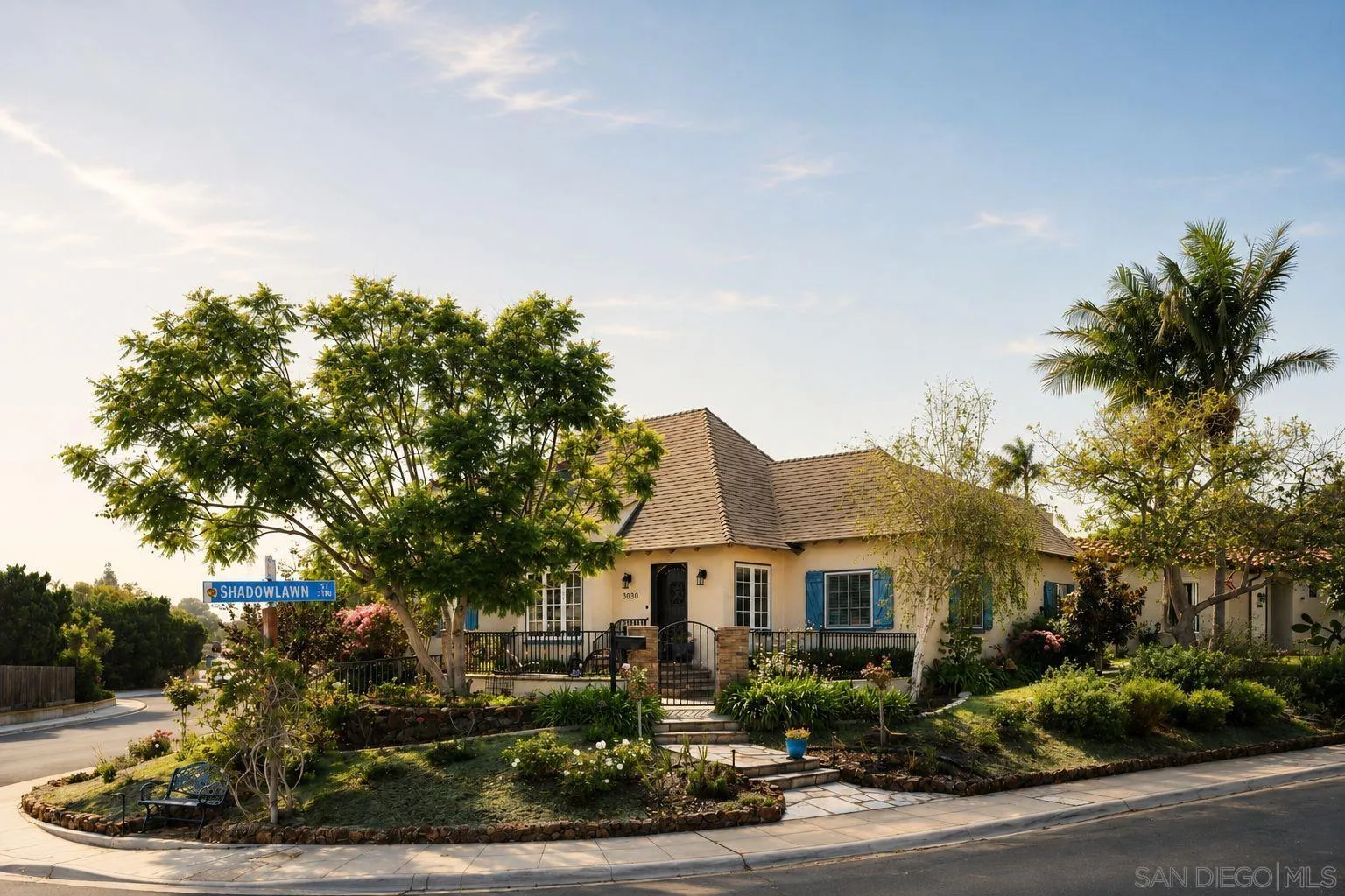 https://cdn.realtyfeed.com/cdn/127/260018151/efde12e71c9866a257ca02ad94730b8d.webp