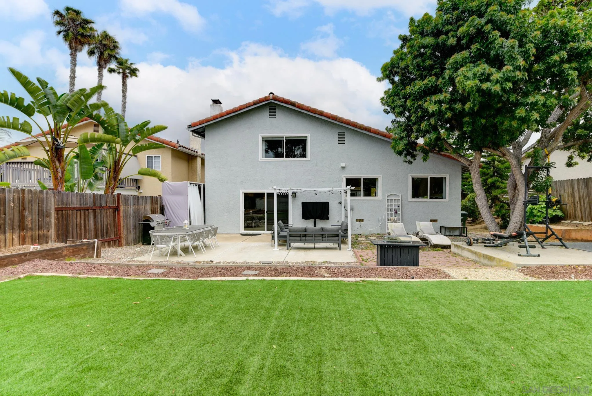 https://cdn.realtyfeed.com/cdn/127/260018152/2987ff5695eb341a9bc98f38dd41bdcd.webp