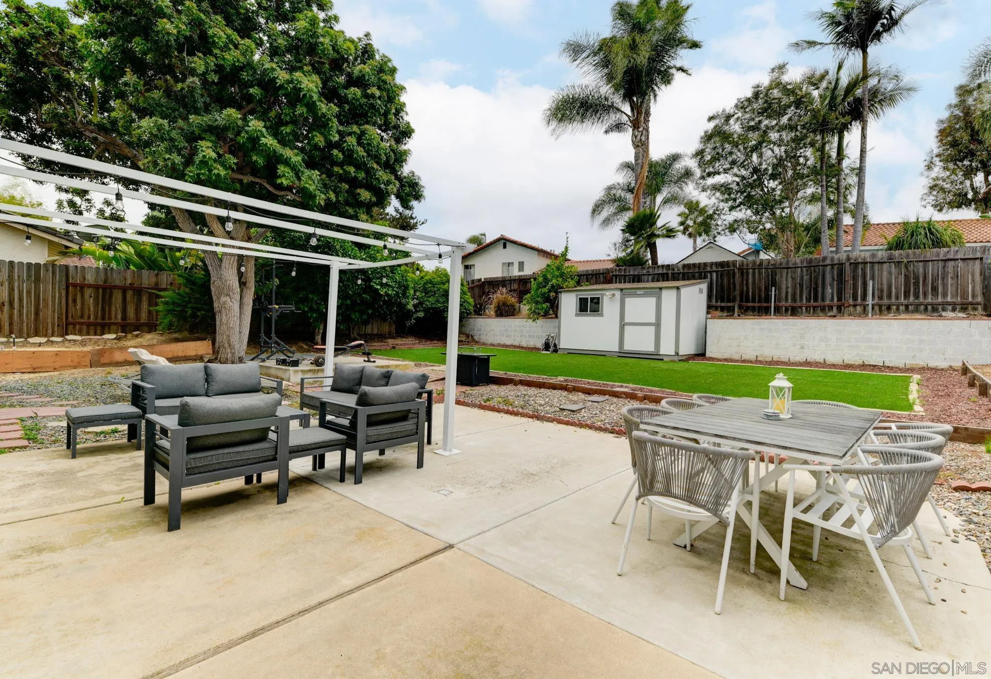 https://cdn.realtyfeed.com/cdn/127/260018152/a588ba41d4d8bb98358cf3b6ec50c840.webp