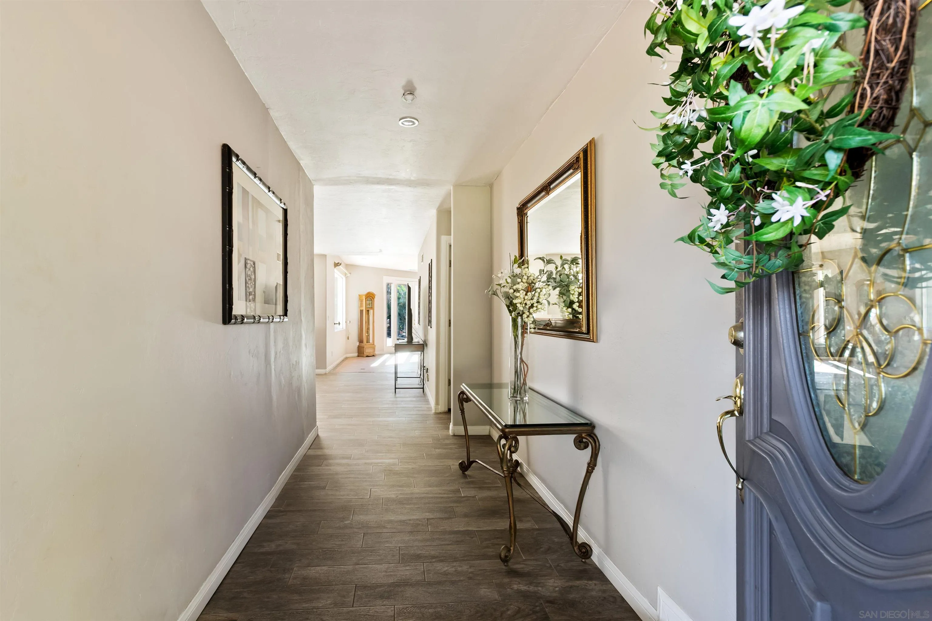 https://cdn.realtyfeed.com/cdn/127/260018159/1868f53a2000efc181cf79cde9e37929.webp