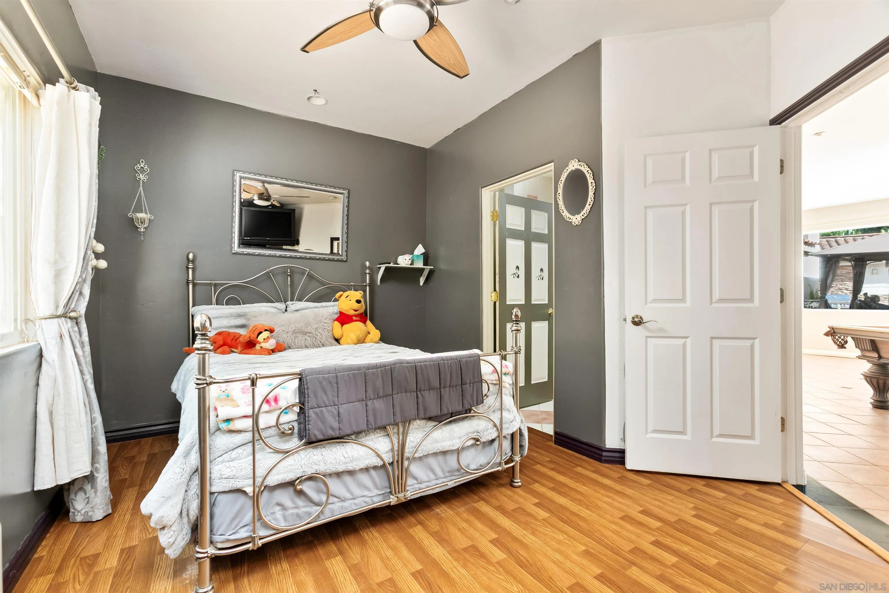 https://cdn.realtyfeed.com/cdn/127/260018159/e06d7b14c7decca6f074aa3b8448304d.webp