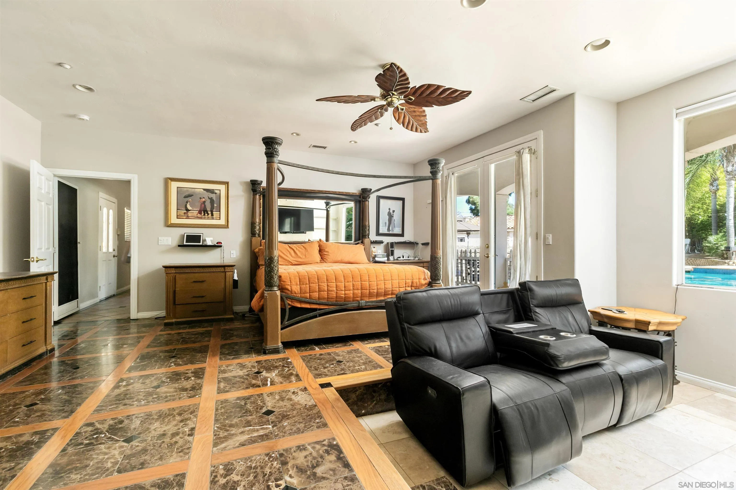 https://cdn.realtyfeed.com/cdn/127/260018159/f5682f11141b3b82149c686b429c6443.webp