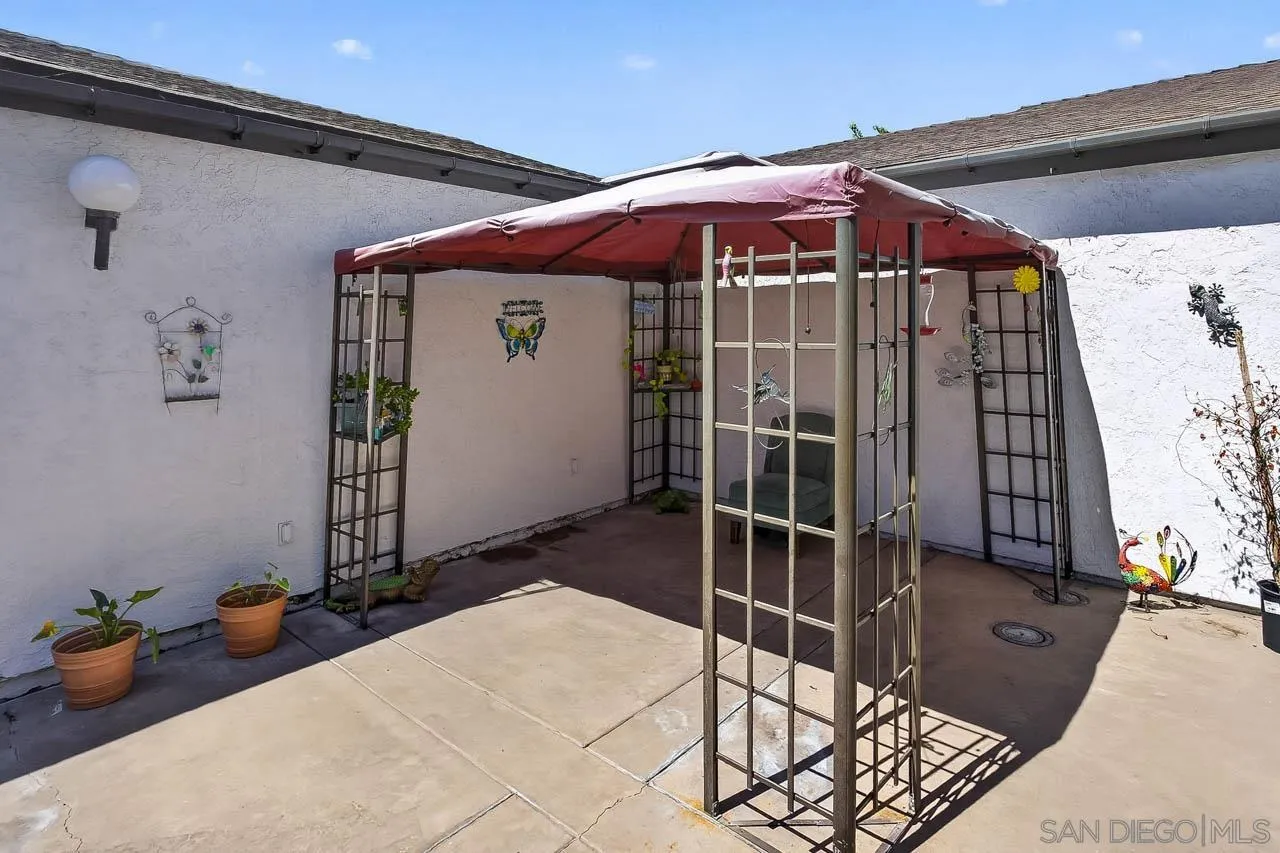 https://cdn.realtyfeed.com/cdn/127/260018167/0acb32bf5c33aa7b5ad12c258d5d6608.webp