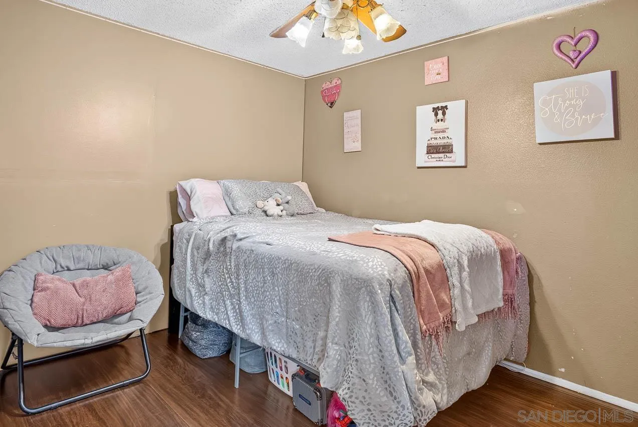 https://cdn.realtyfeed.com/cdn/127/260018167/449abf463899314a59078daa36c795c6.webp