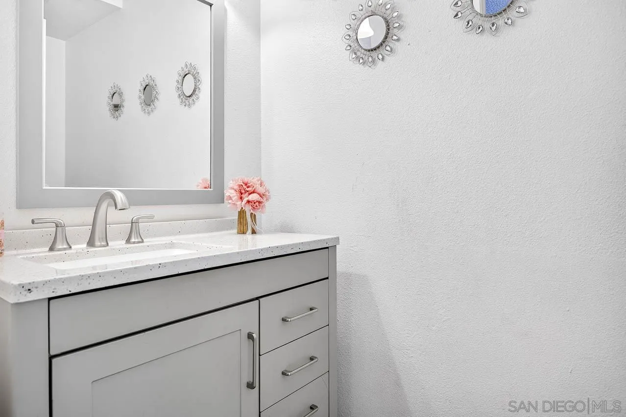 https://cdn.realtyfeed.com/cdn/127/260018167/6b38dc8c49465f7fdc037bf13d81b5d9.webp