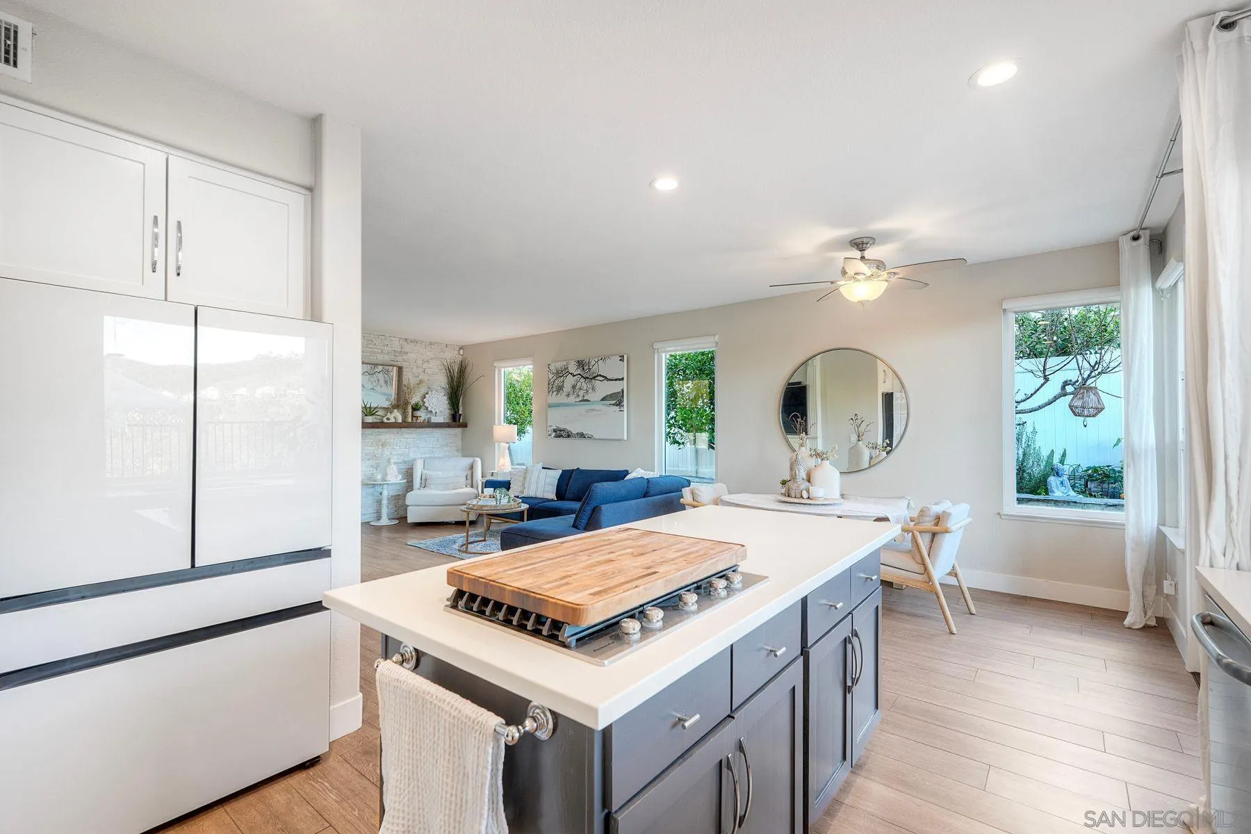 https://cdn.realtyfeed.com/cdn/127/260018168/02c2fc8c25d89c227839f924ead6e901.webp