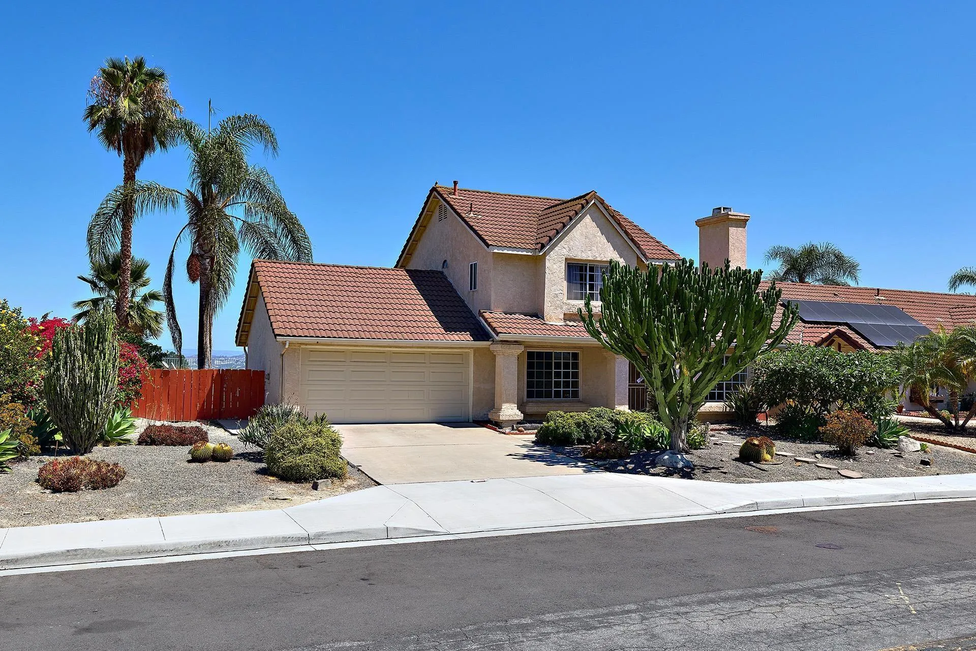 https://cdn.realtyfeed.com/cdn/127/260018170/0f9534f7ee6f158371b1abd658800929.webp