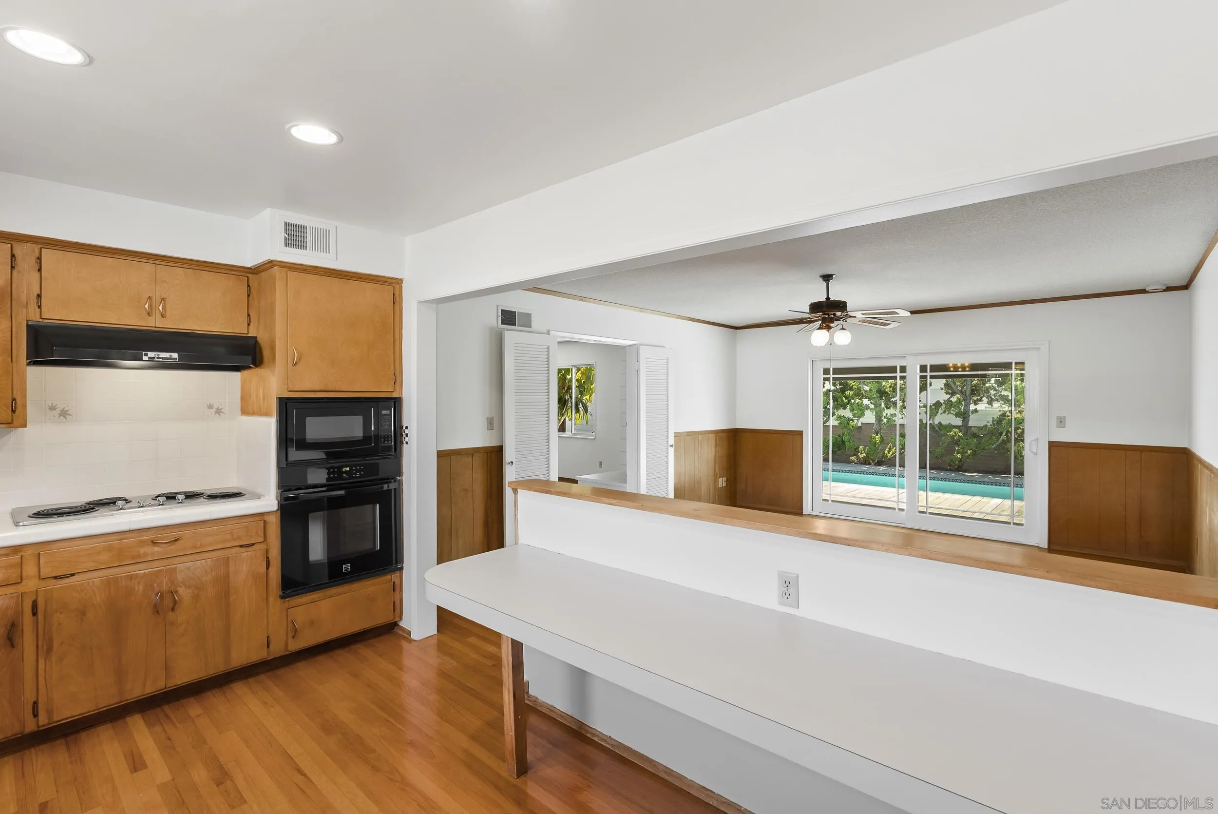 https://cdn.realtyfeed.com/cdn/127/260018177/5db3d12376800f375a6367b433900ead.webp