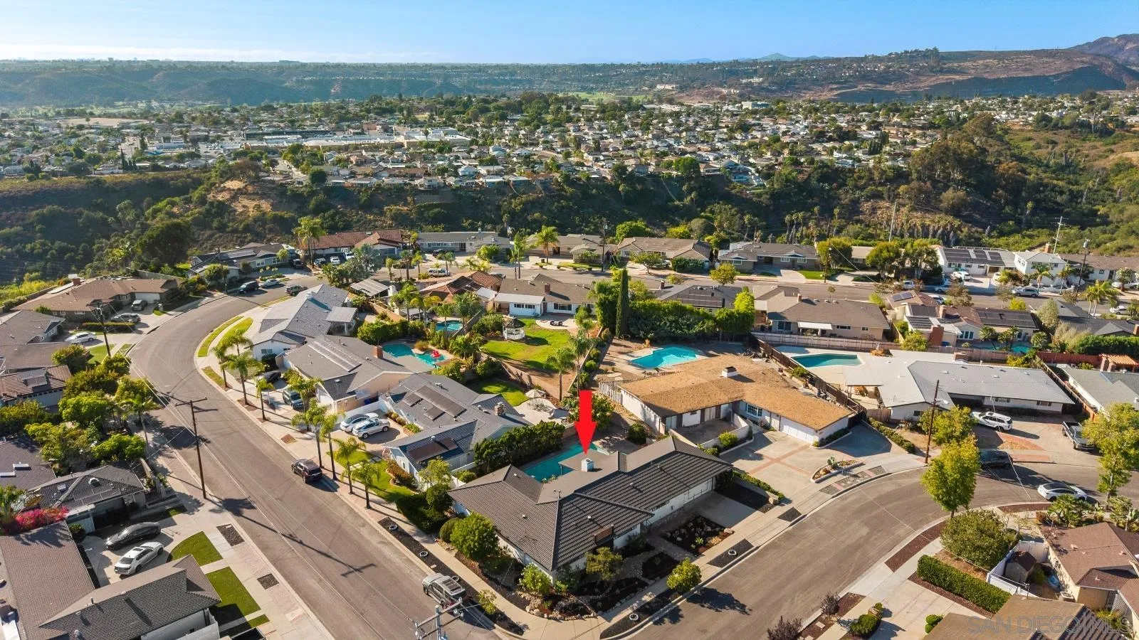 https://cdn.realtyfeed.com/cdn/127/260018177/dee33ee591ece51c89fc175f747dca79.webp