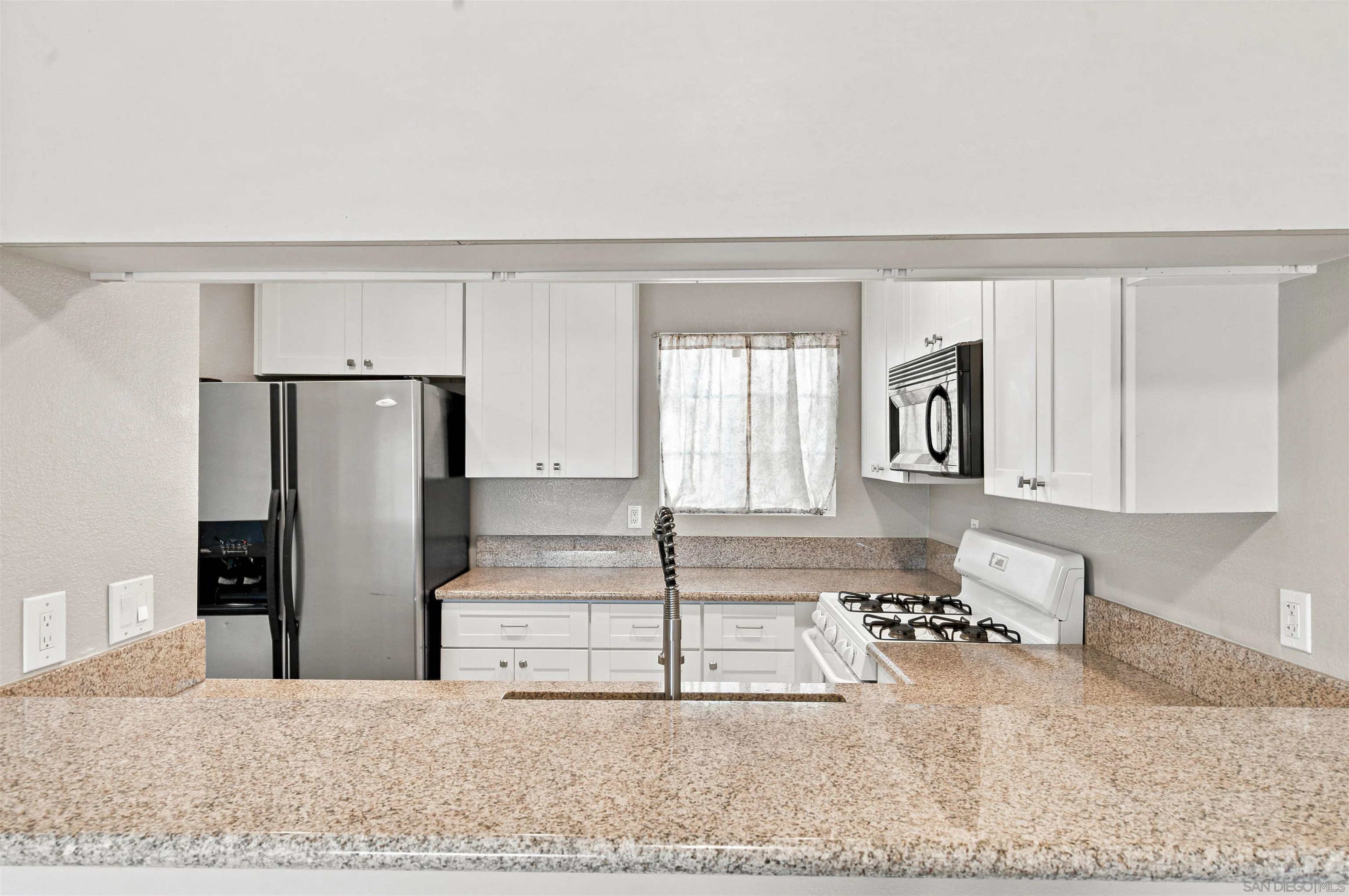 5704 Camino Del Cielo Unit 203, Bonsall, CA 92003 - Photo 5 of 25, Bonsall, CA
