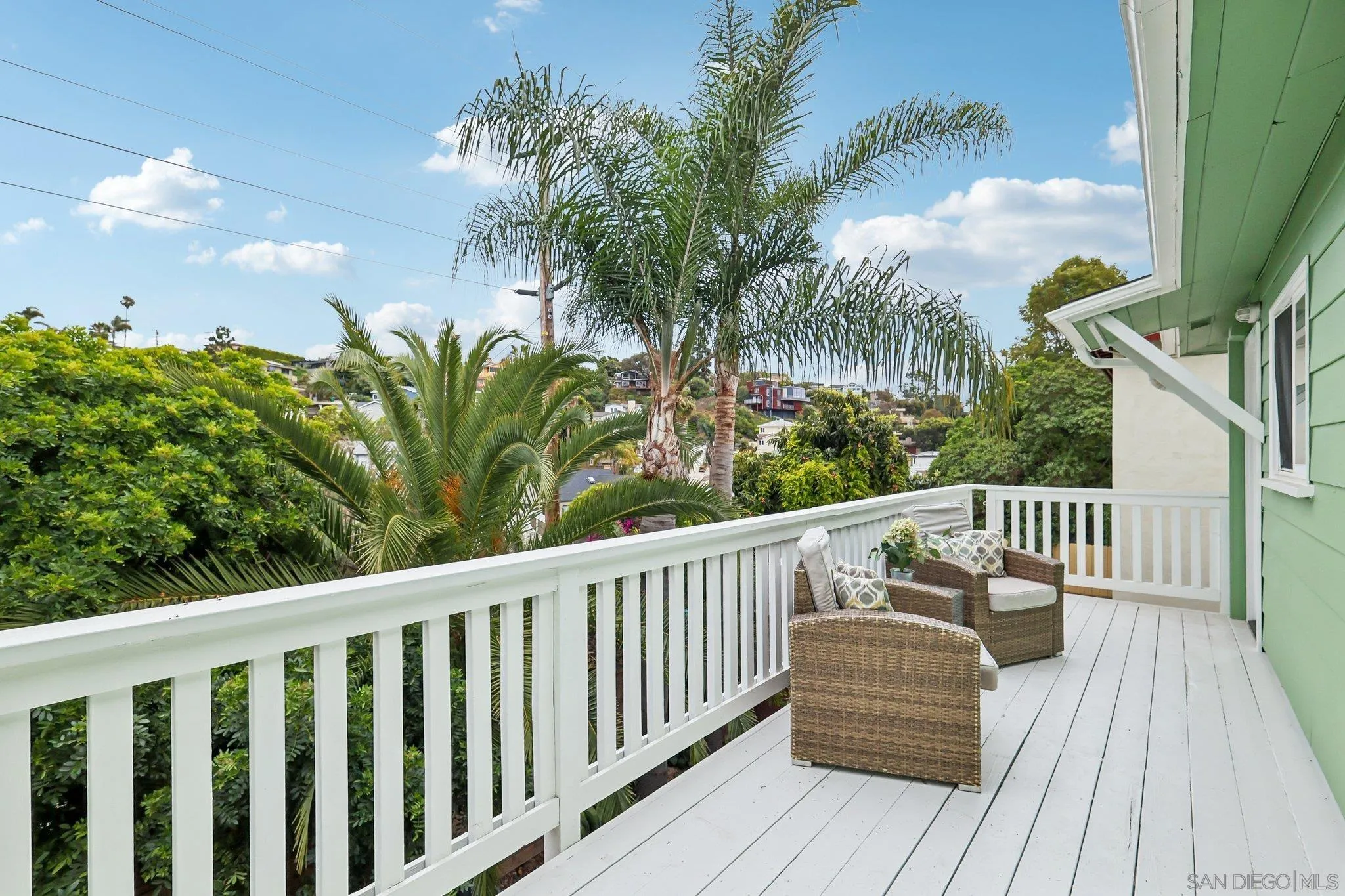 https://cdn.realtyfeed.com/cdn/127/260018182/5c2ecc491e8a3c7a47f843d09572d4fc.webp