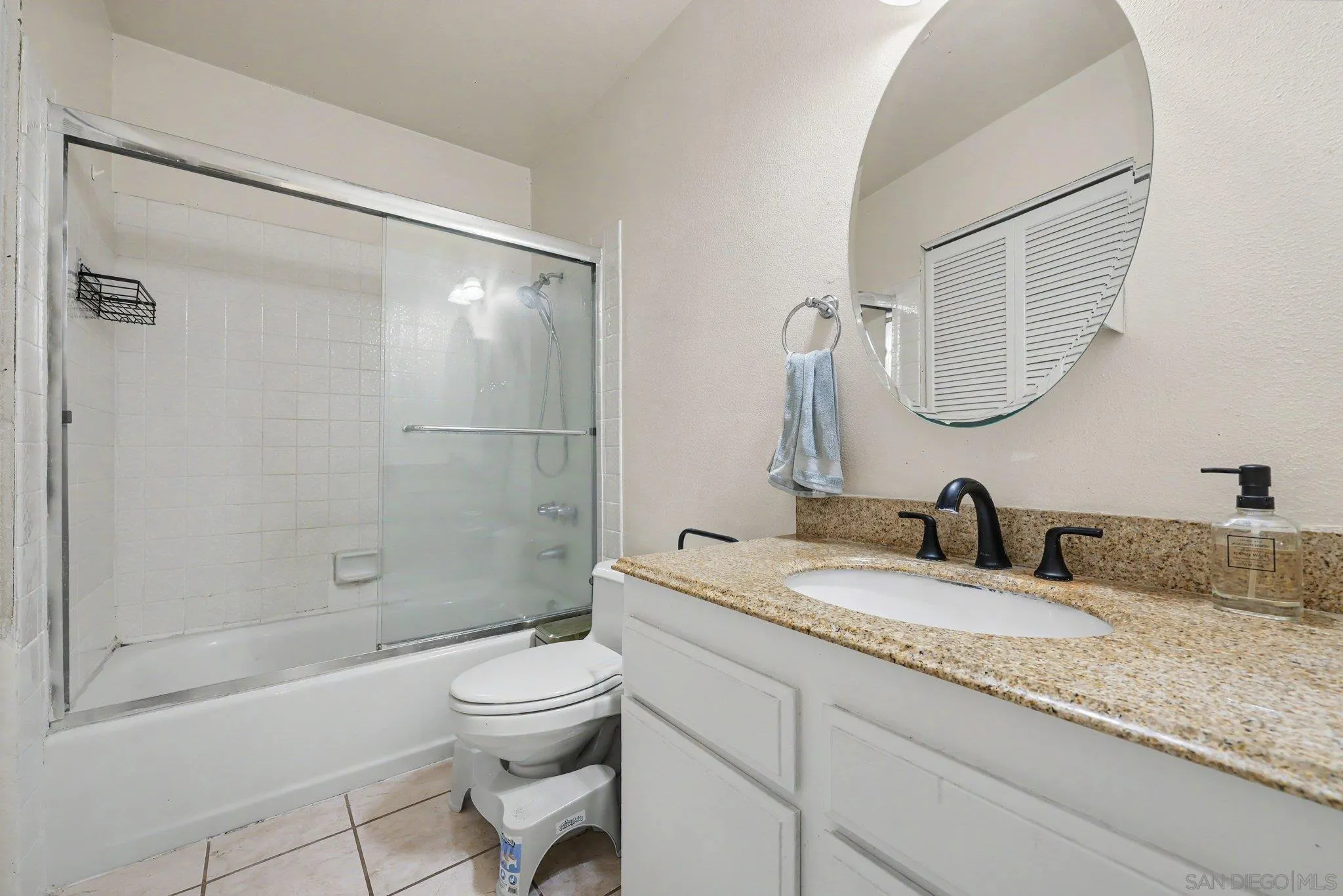 Photo #14: 260018188 Listing: Photo #14