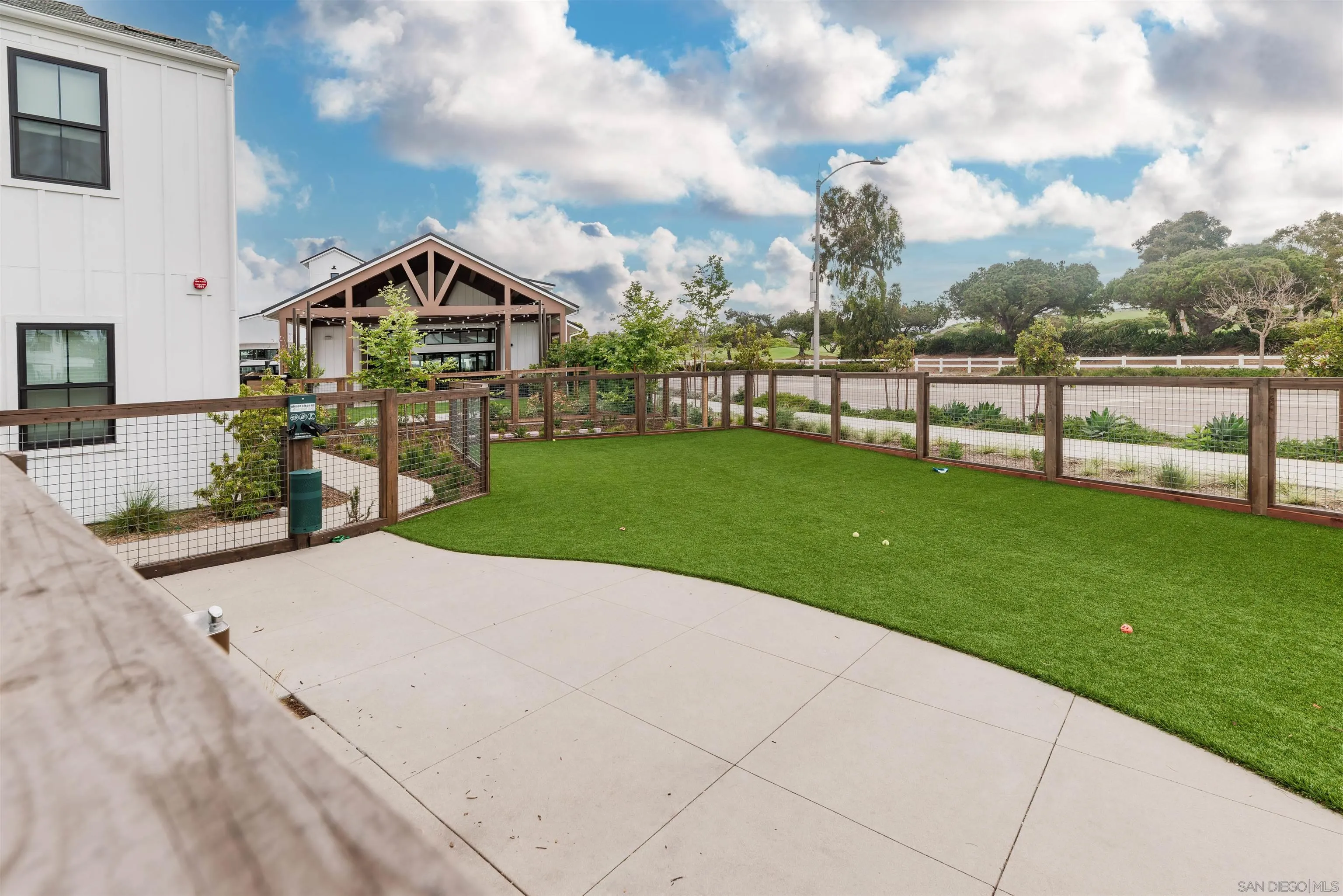 Photo #37: 260018189 Listing: Photo #37